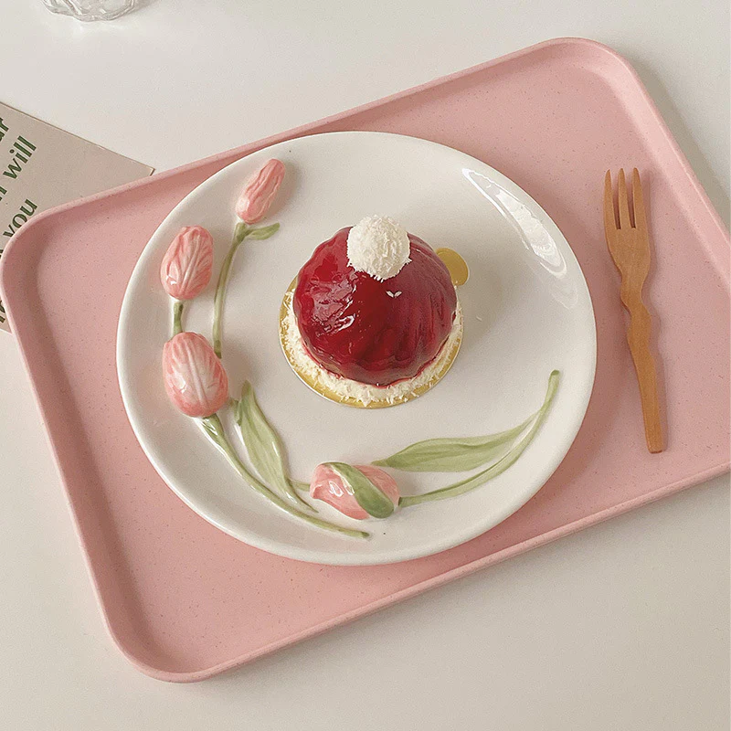 Sculpted Tulip Porcelain Tableware