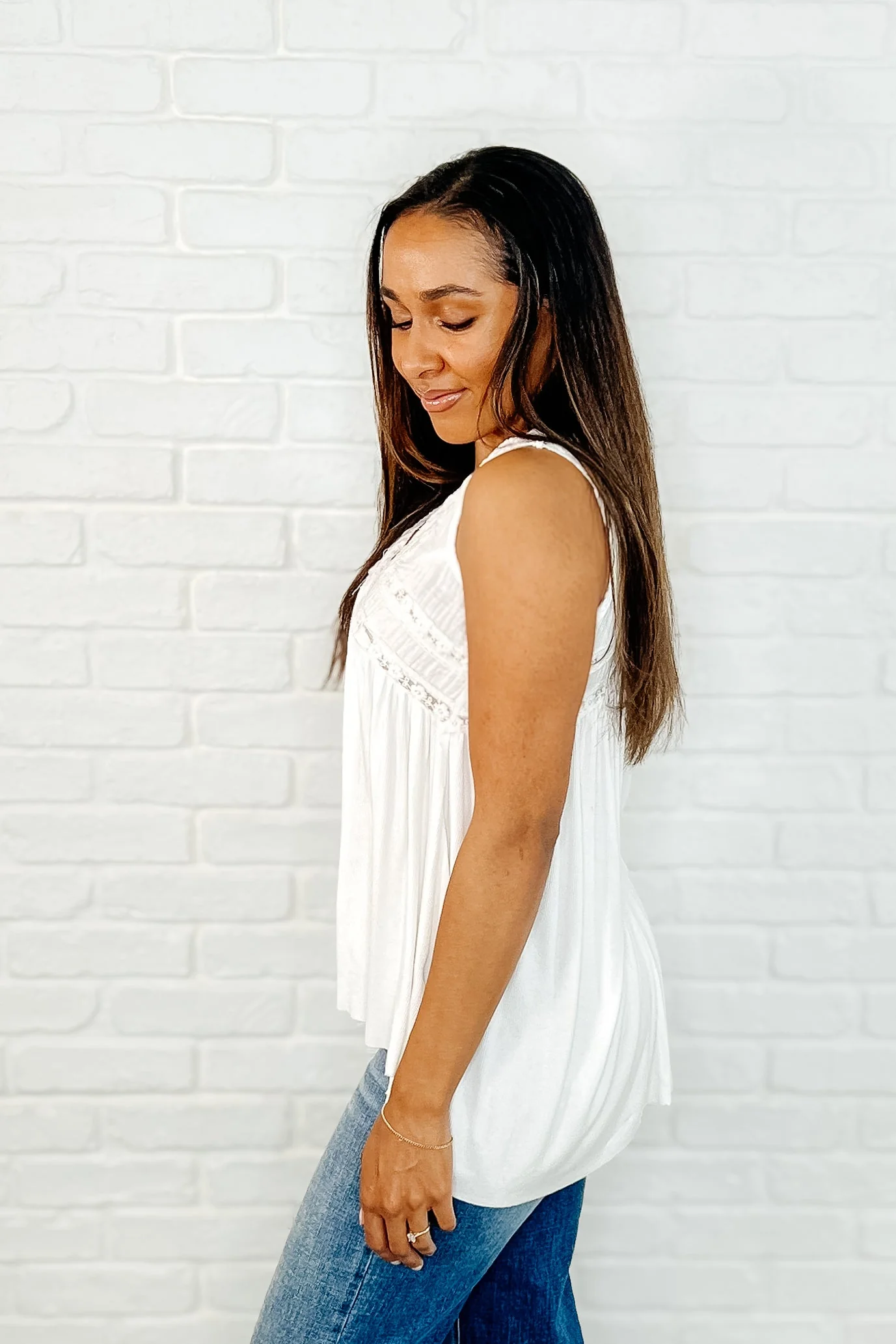 POL Let em' Breathe V-Neck Tank in Off White