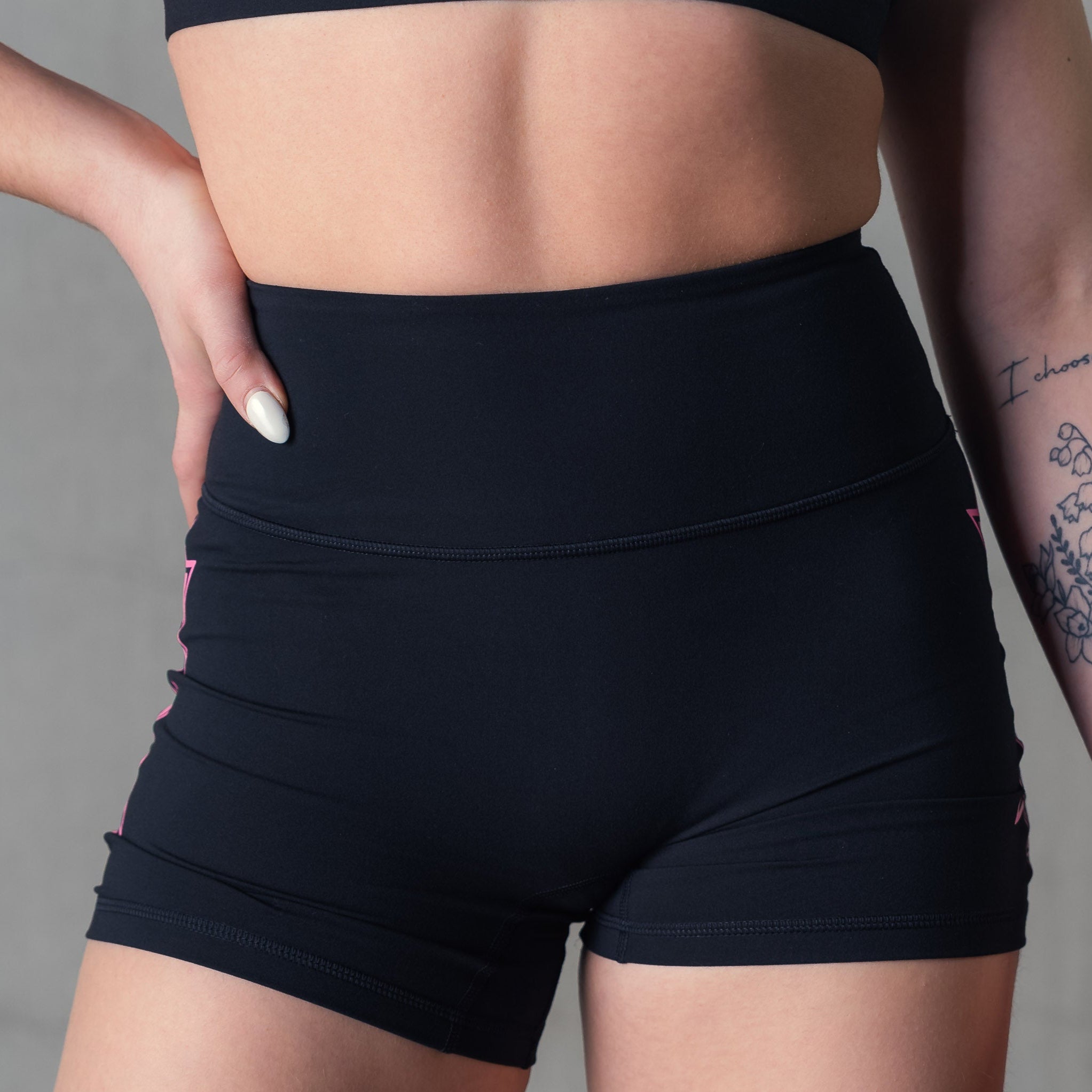 STAR BOY BIKER SHORTS - BLACK / PINK