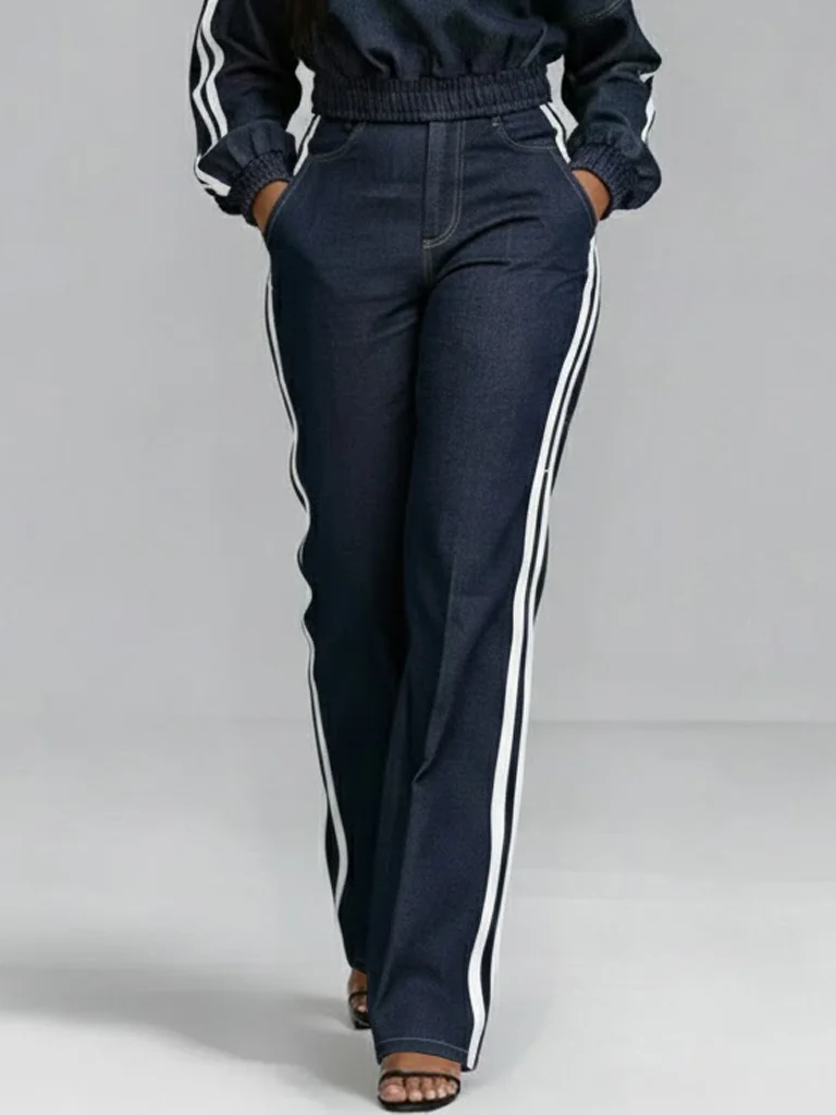 Casual And Cozy White-trimmed Straight-leg Jeans