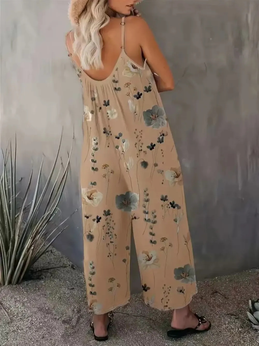 Comfortable Loose Jumpsuit, Perfect Vacation Selection, Just Right Pocket Design, U Neck Ruched Fit
