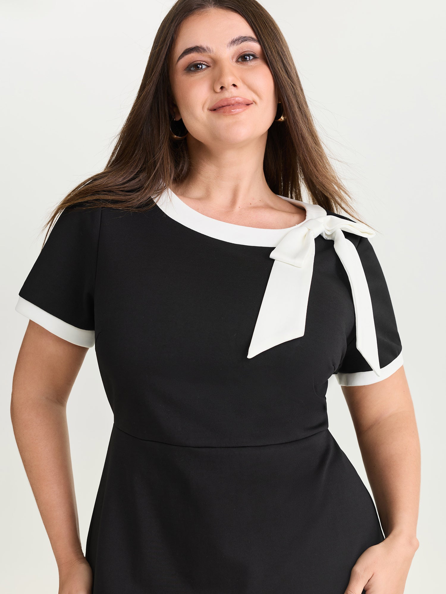 Side Bowknot Color Contrast Midi Dress