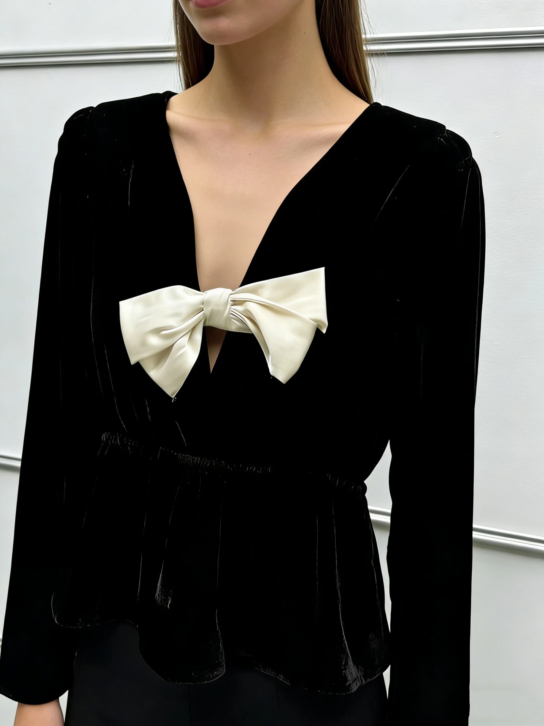 wallis black v-neck bow cutout velvet top