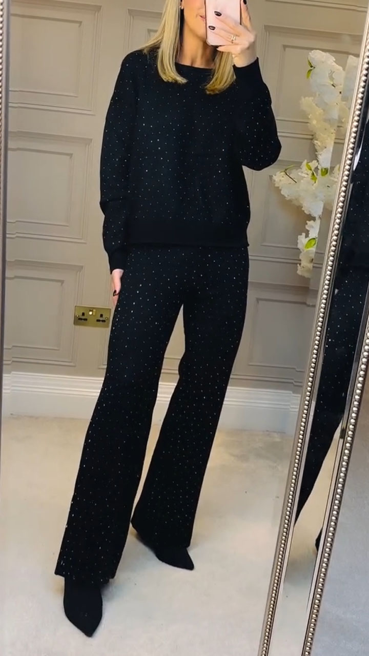 Women Round Neck Rhinestone Solid Color Casual Set