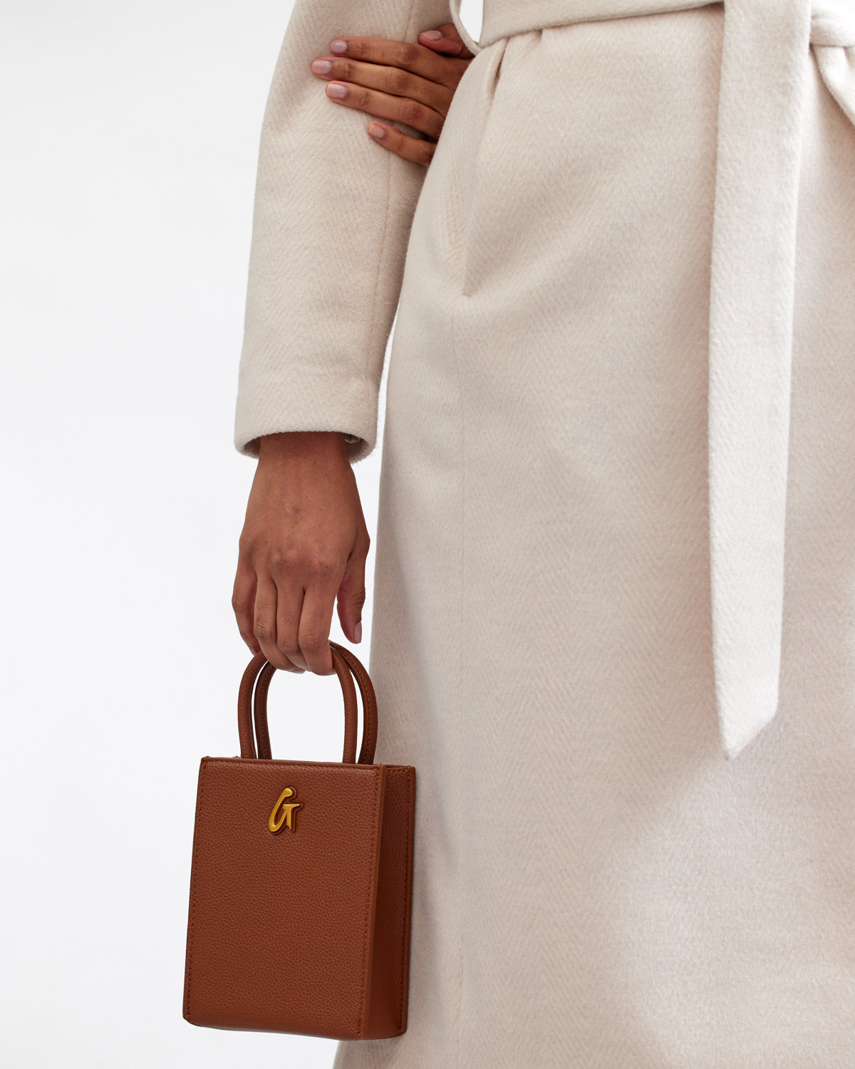 MINI PEBBLE TOTE - BROWN