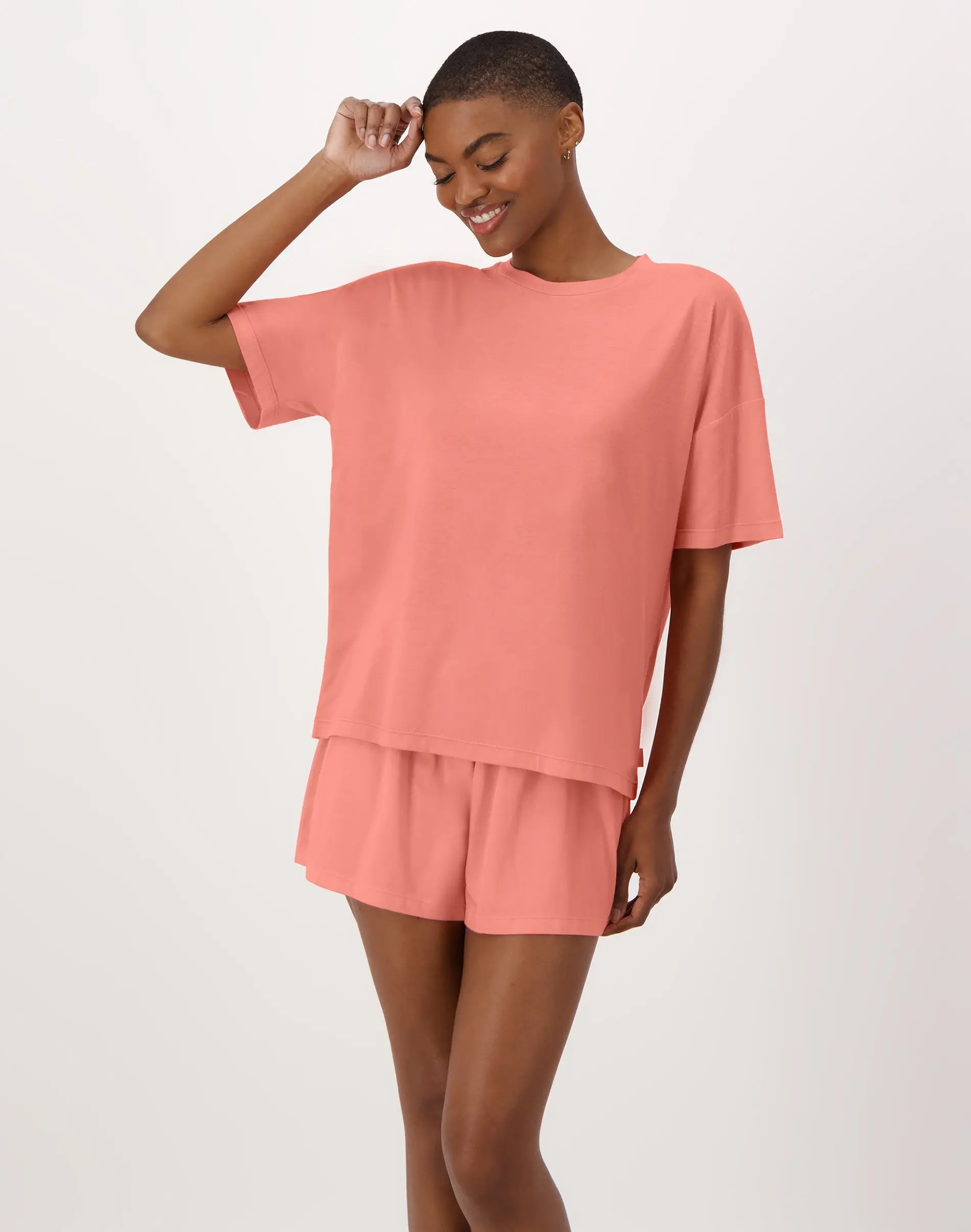 💝Last day promotion⏰Supersoft 2-Piece Lounge Set: Boxy Tee & Sleep Shorts – Breathable, Stretch Fit for Women