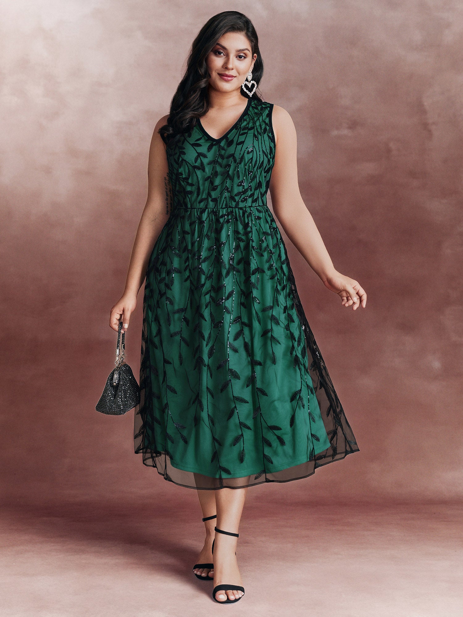 Sequin Embroidery Color Contrast V-Neck Midi Dress