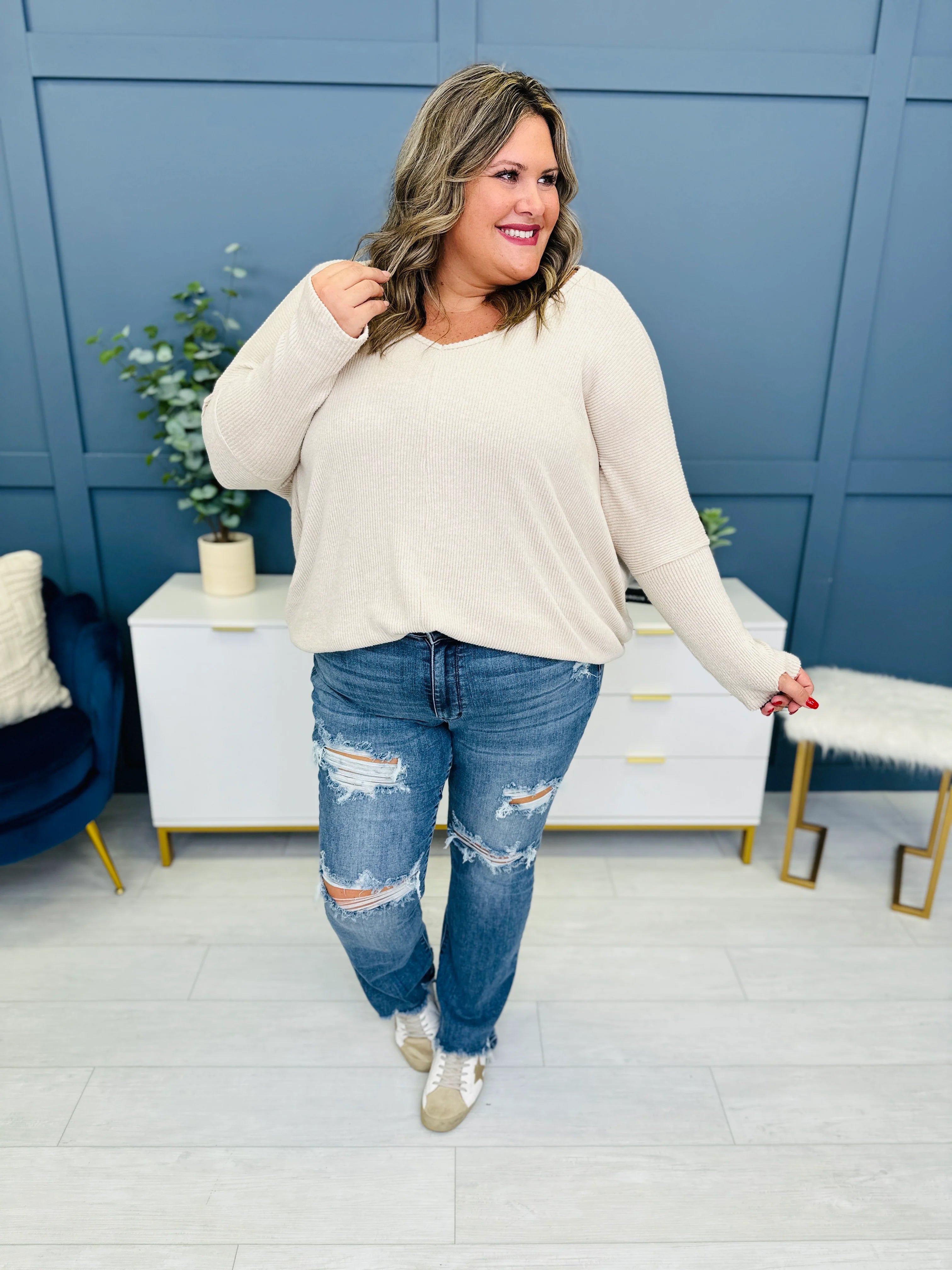 Judy Blue REG/CURVY Get Something Straight Mid Rise Jeans
