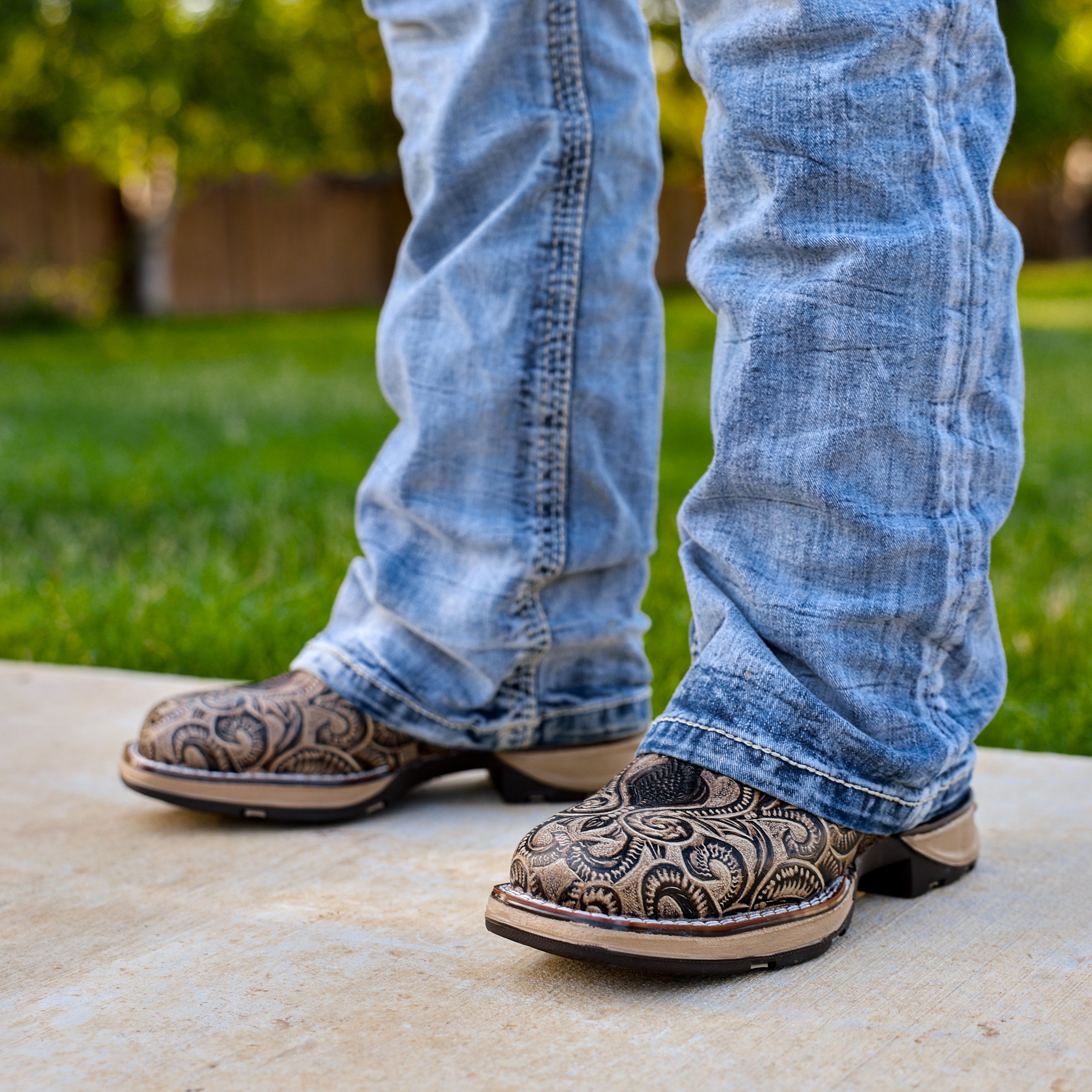 TBR Desert Hand-Tooled Leather Boots With 3D Lightweight Sole - Composite Toe