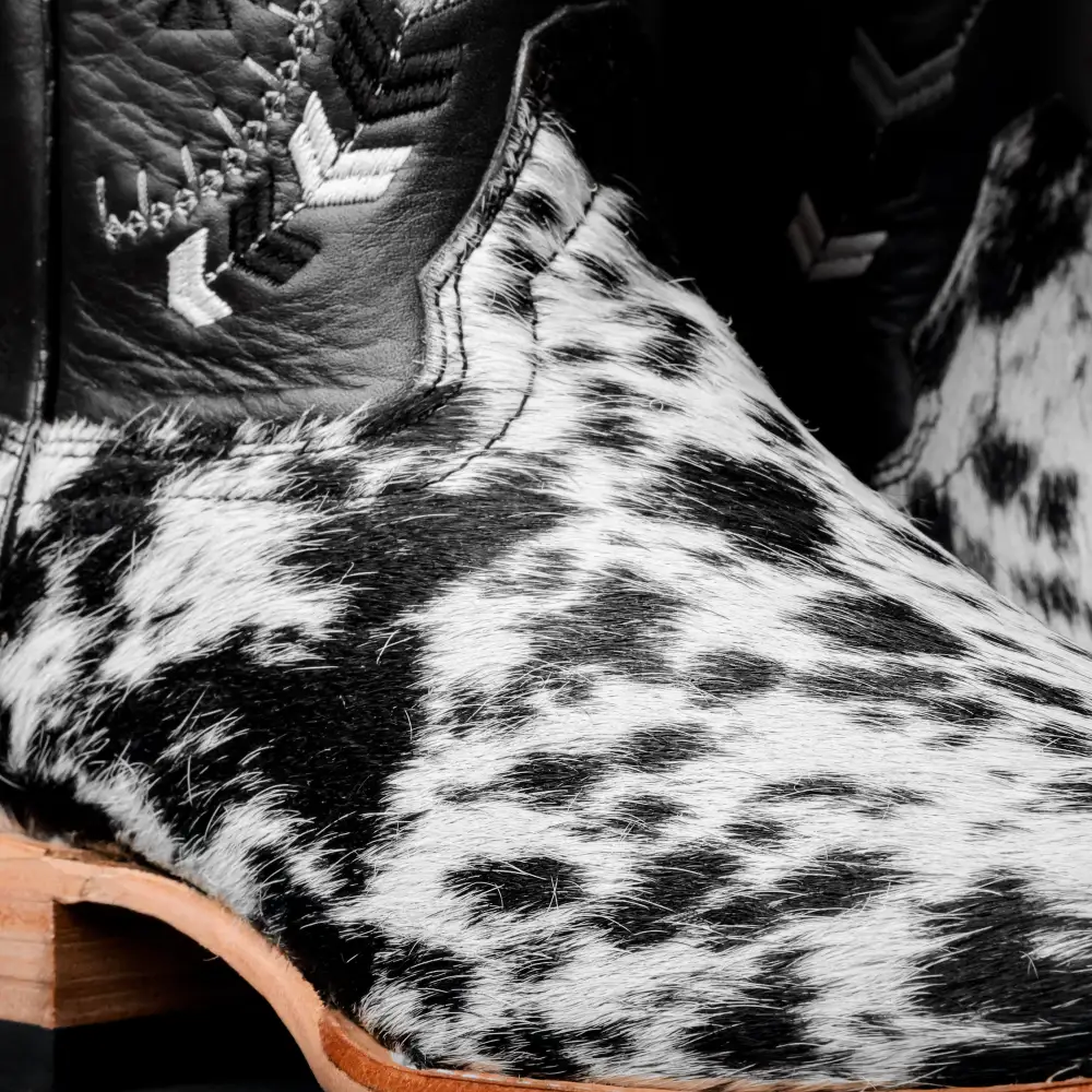 Genuine Cowhide Boots - Cutter Toe