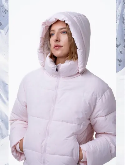 Womenswear Winter Comfort Minimalist Puffer Jackets