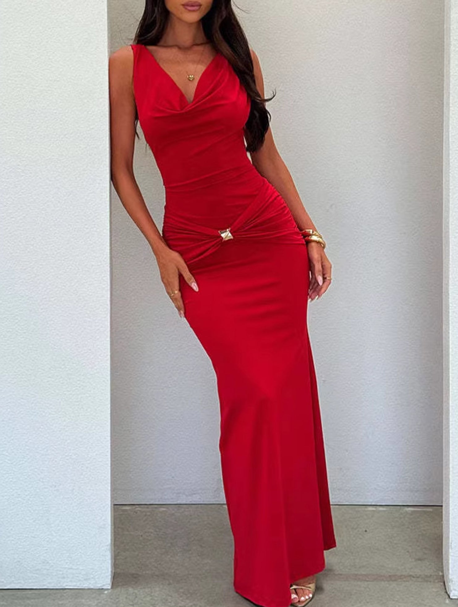 Sleeveless Backless Twist Maxi Dress