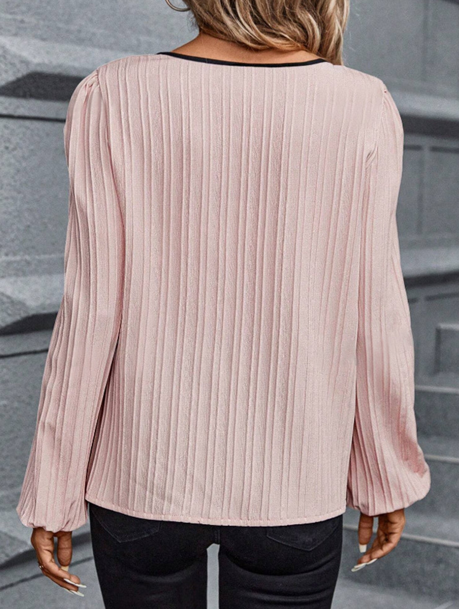 Colorblock V Neck Puff Sleeve Blouse_CWTTL01232