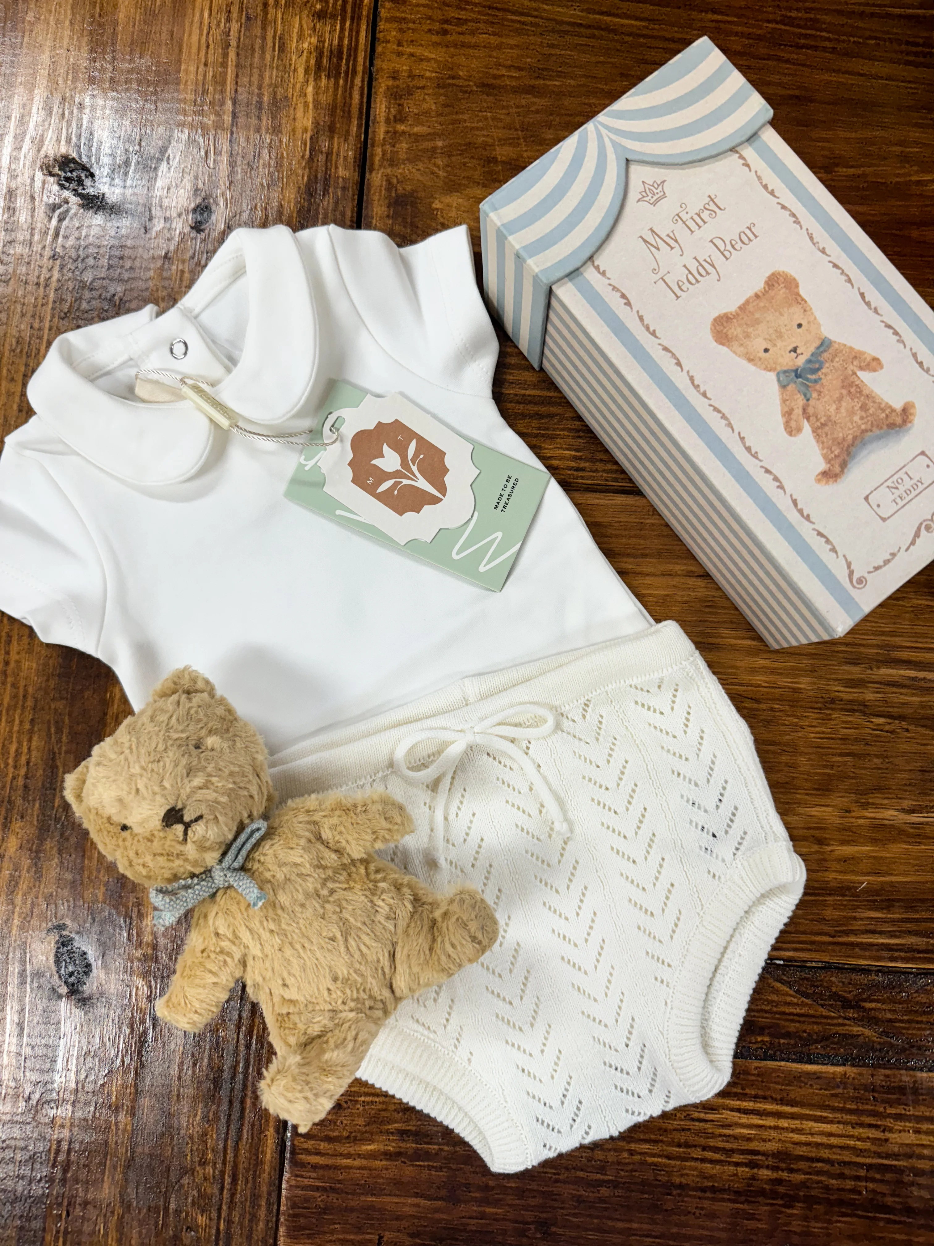 TIMELESS KNIT ENSEMBLE