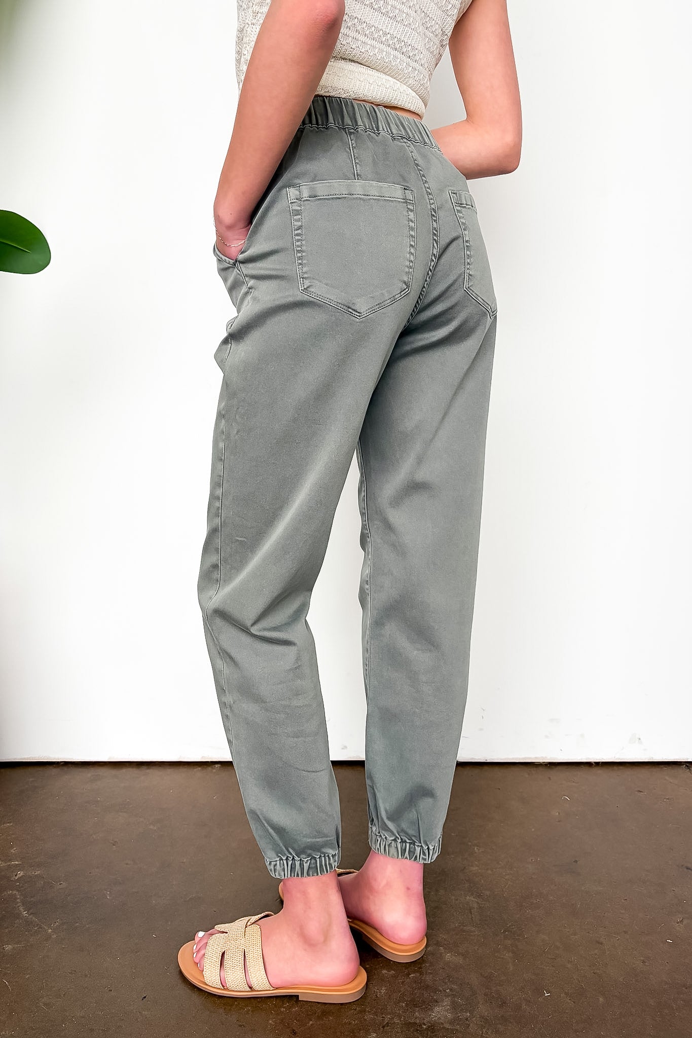 High Rise Jogger Crop Pants