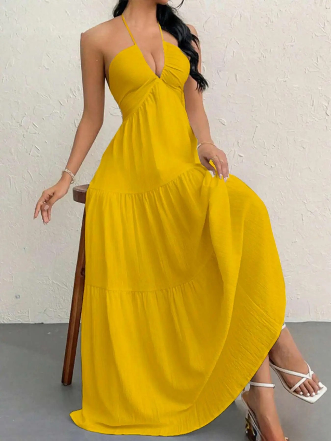 Women's Solid-Color Dress  Casual, Loose-Fit, Sleeveless Dress & Ideal for Beach Vacations