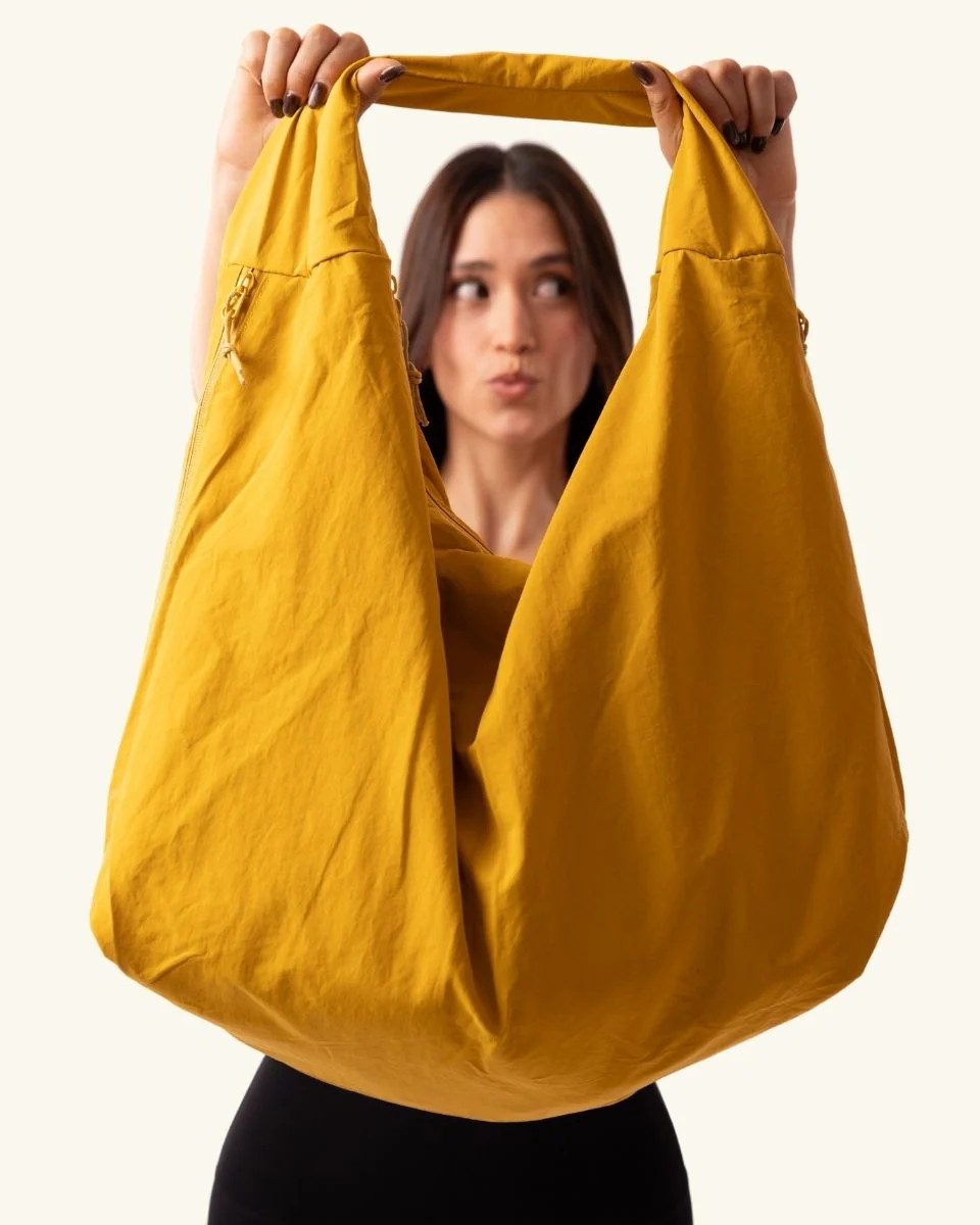 Women's Ultra-Spacious, Multifunctional, and Stylish Bag—Crafted from Ultra-Lightweight, Soft Fabric