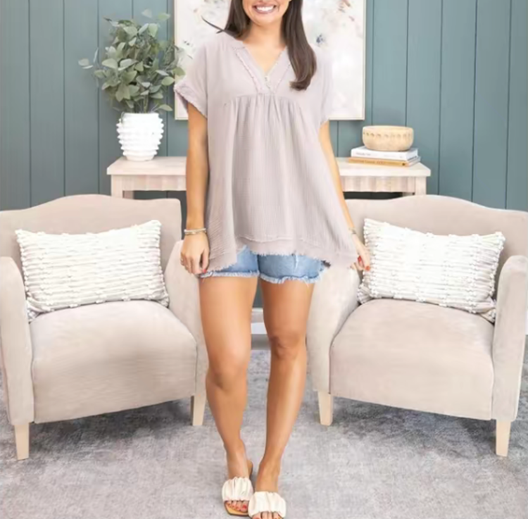 Boho Gauze V-Neck Babydoll Top – Soft Raw Edge Short Sleeve