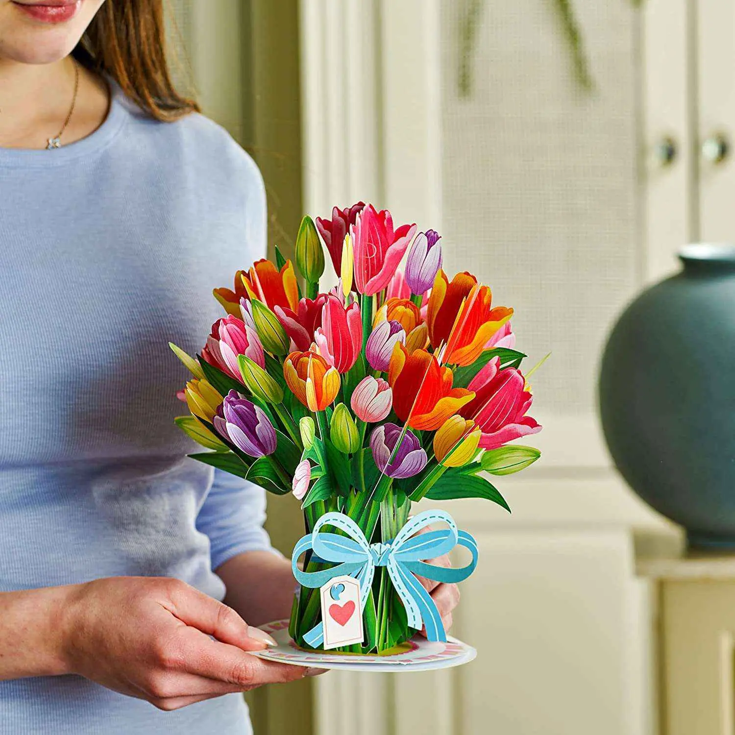 Paper Love HugePop Tulip Flower Pop Up Card with Detachable 3D Paper Bouquet 10