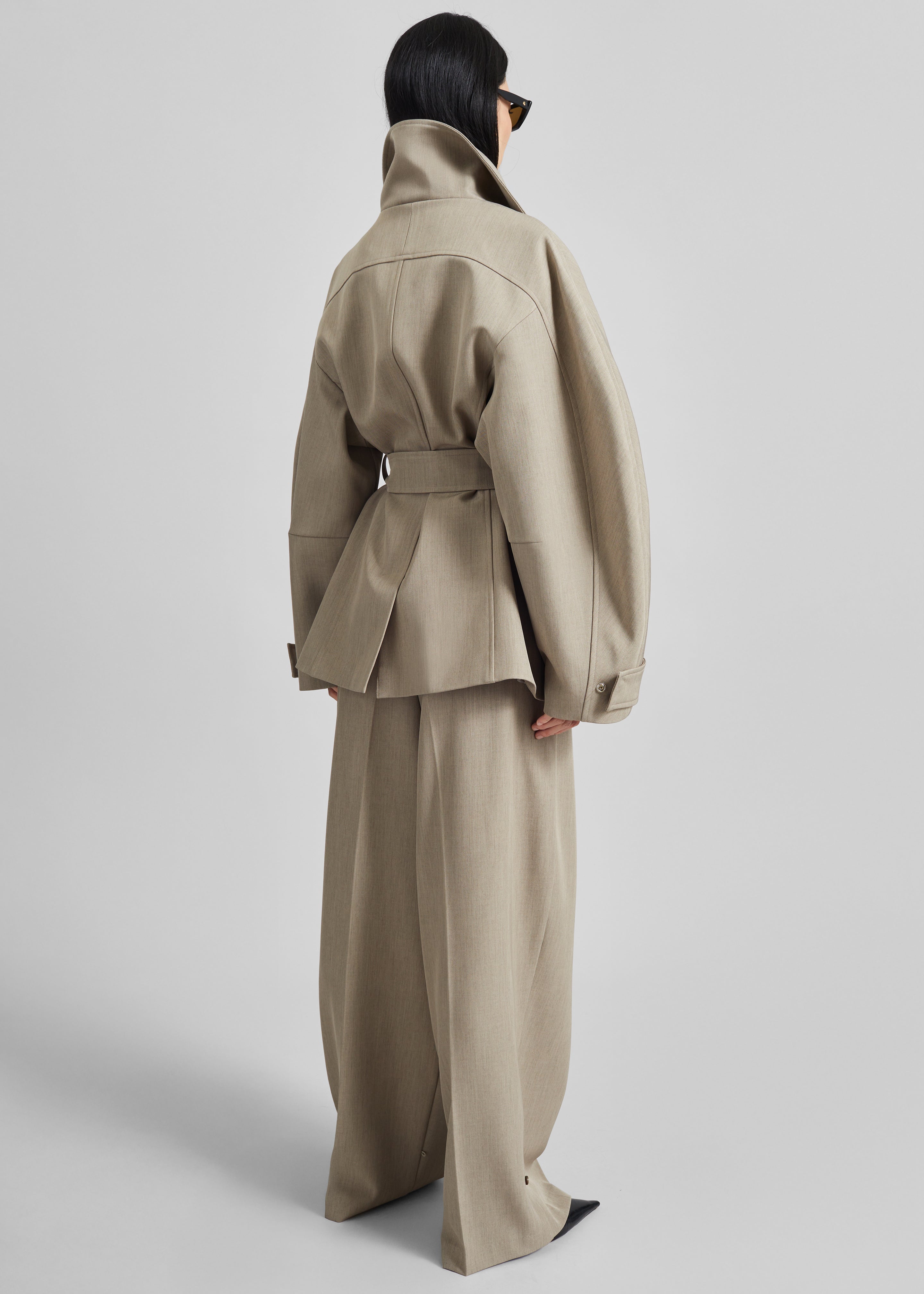 Venlo Curve Sleeve Belted Jacket - Beige