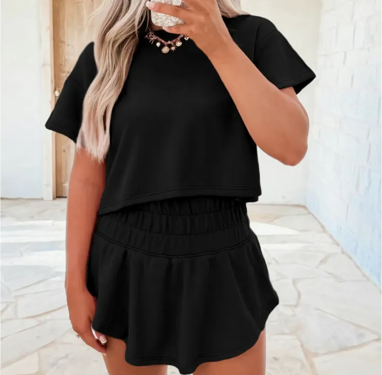Summer Essential: Women's Checkerboard Tee & Ruffle Skort Set
