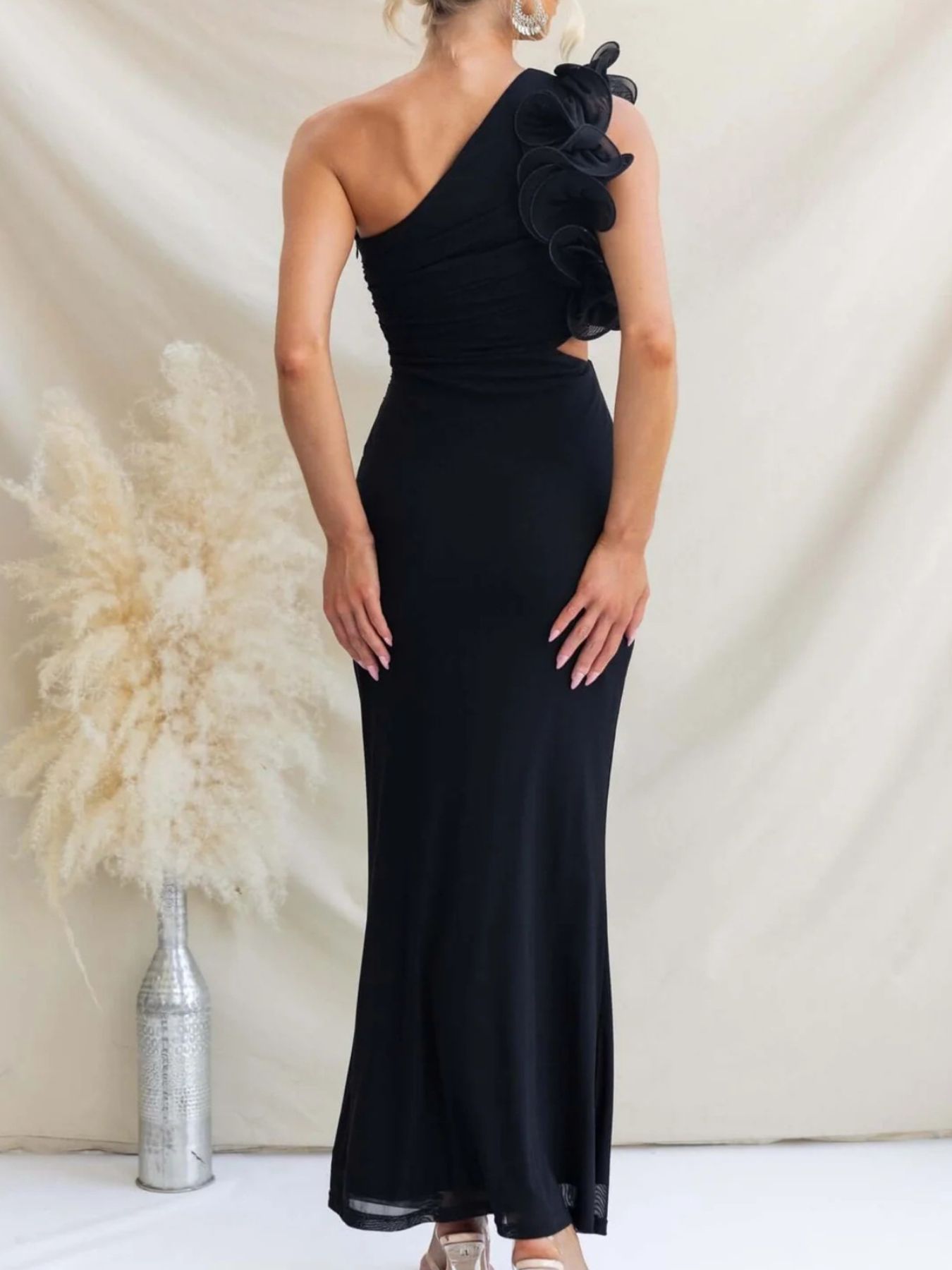 One-Shoulder Floral Trim Sleeveless Maxi Dress