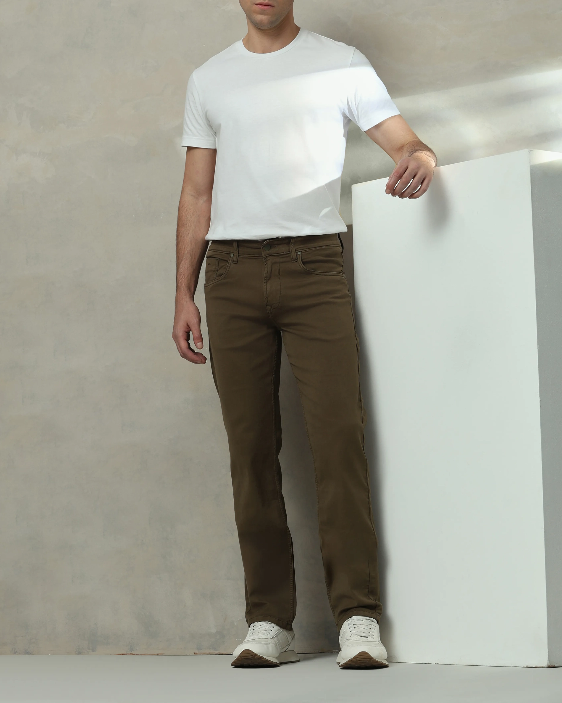 Classic Versatile And Comfortable Straight Olive Jeans
