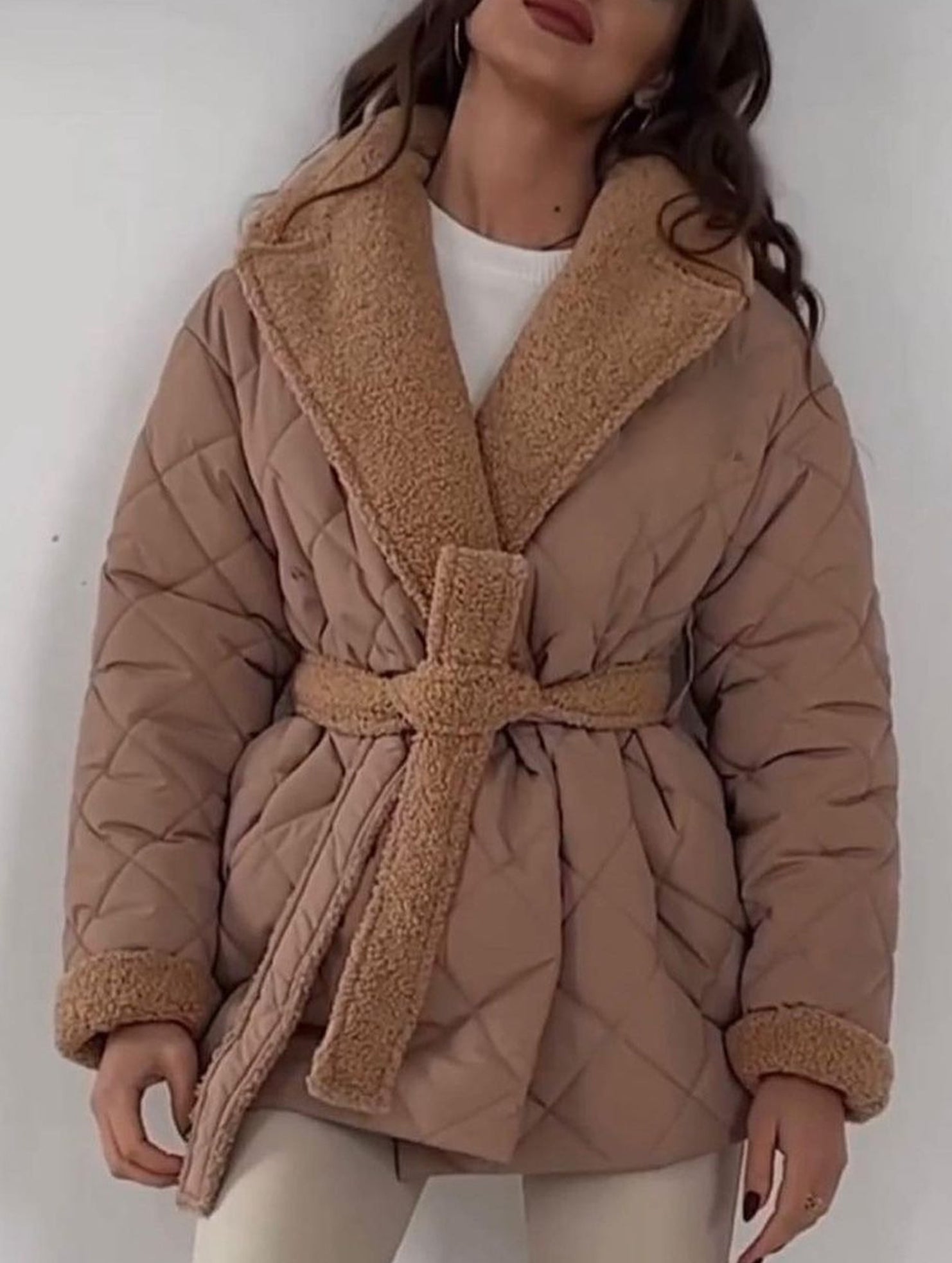 Versatile lapel short belted coat