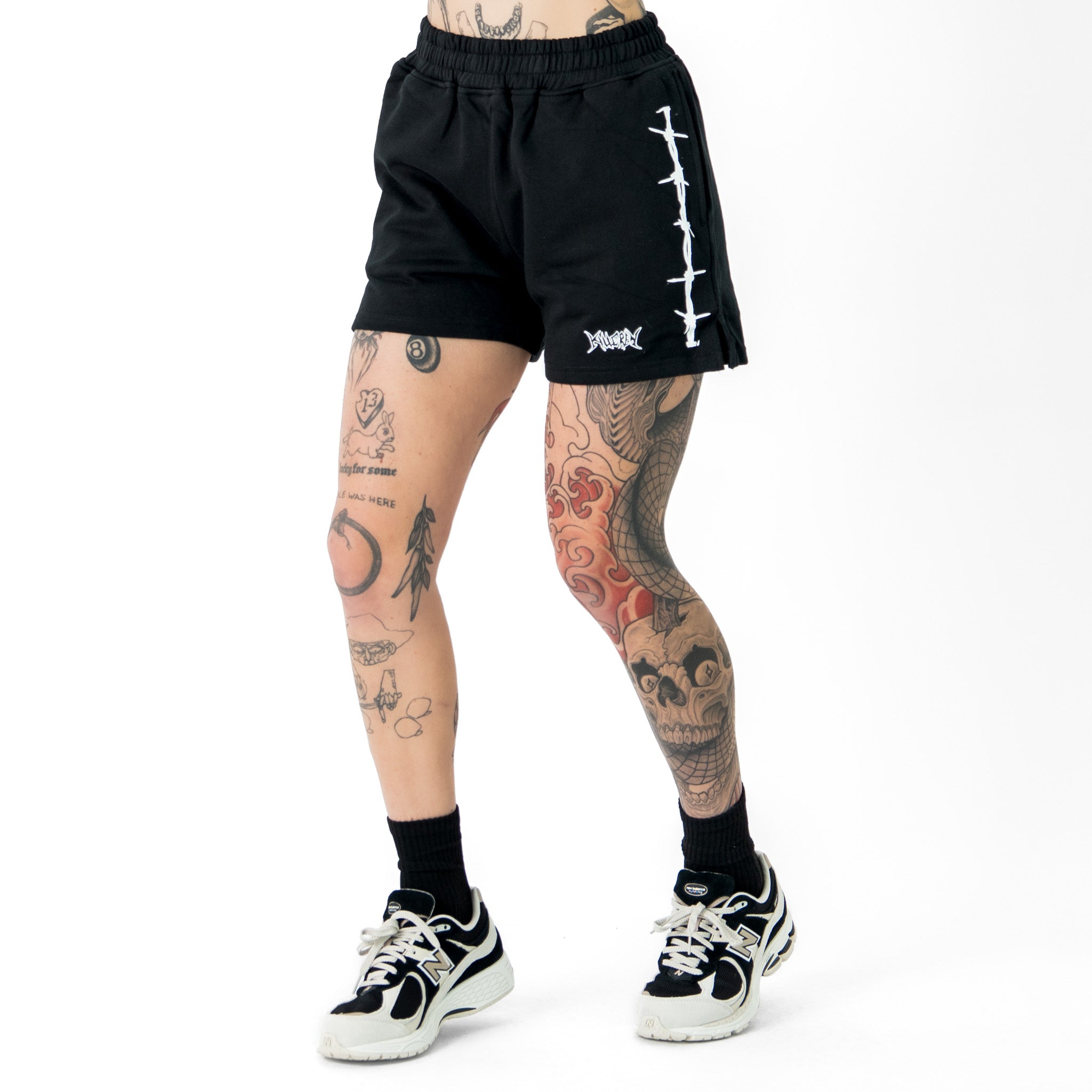 COTTON SHORTS (MID THIGH CUT) BARBWIRE - BLACK / WHITE