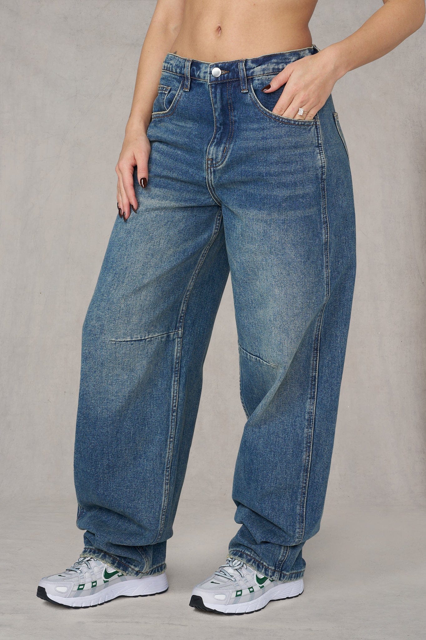 W2199 - 99 Barrel Jeans
