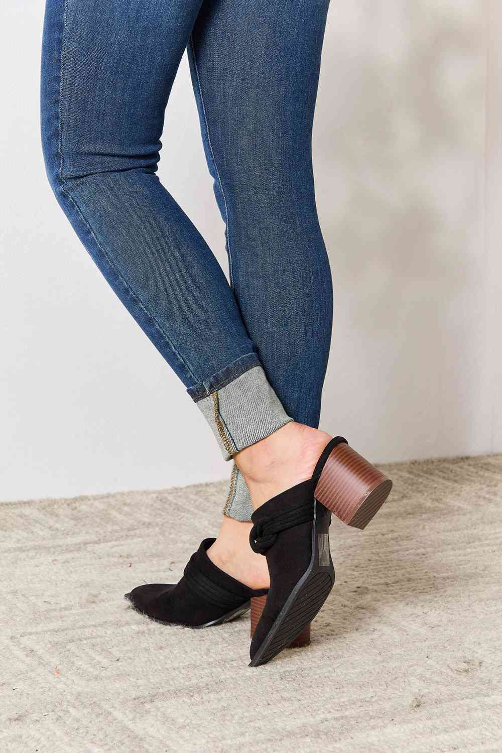Everyday Dreams Pointed-Toe Braided Trim Mules