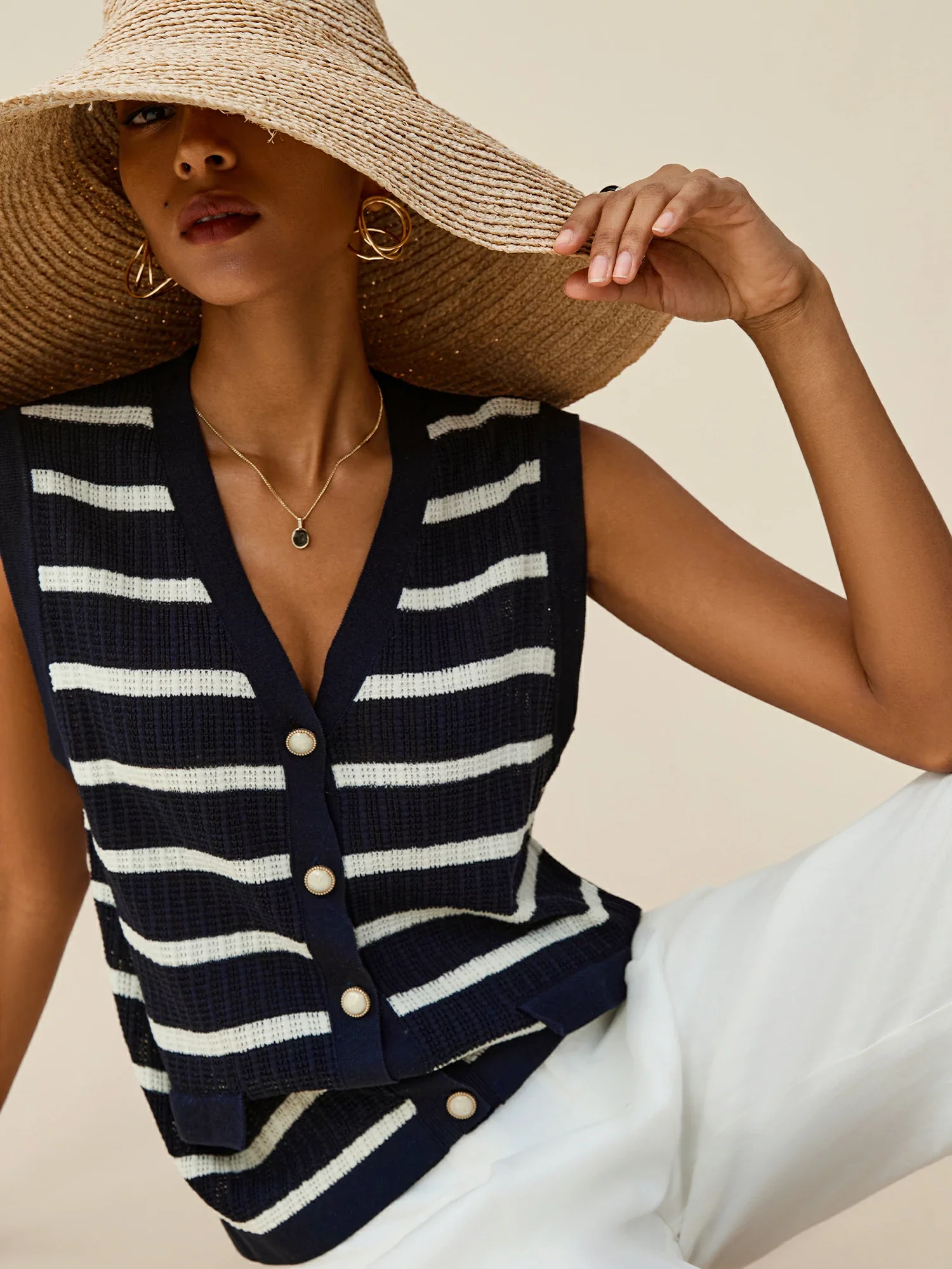 Lyocell & Linen V-Neck Sleeveless Striped Knitted Vest