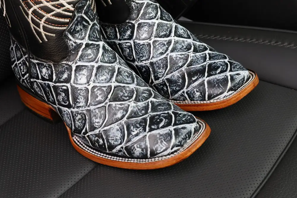 Desert Bone Pirarucu Leather Boots - Square Toe