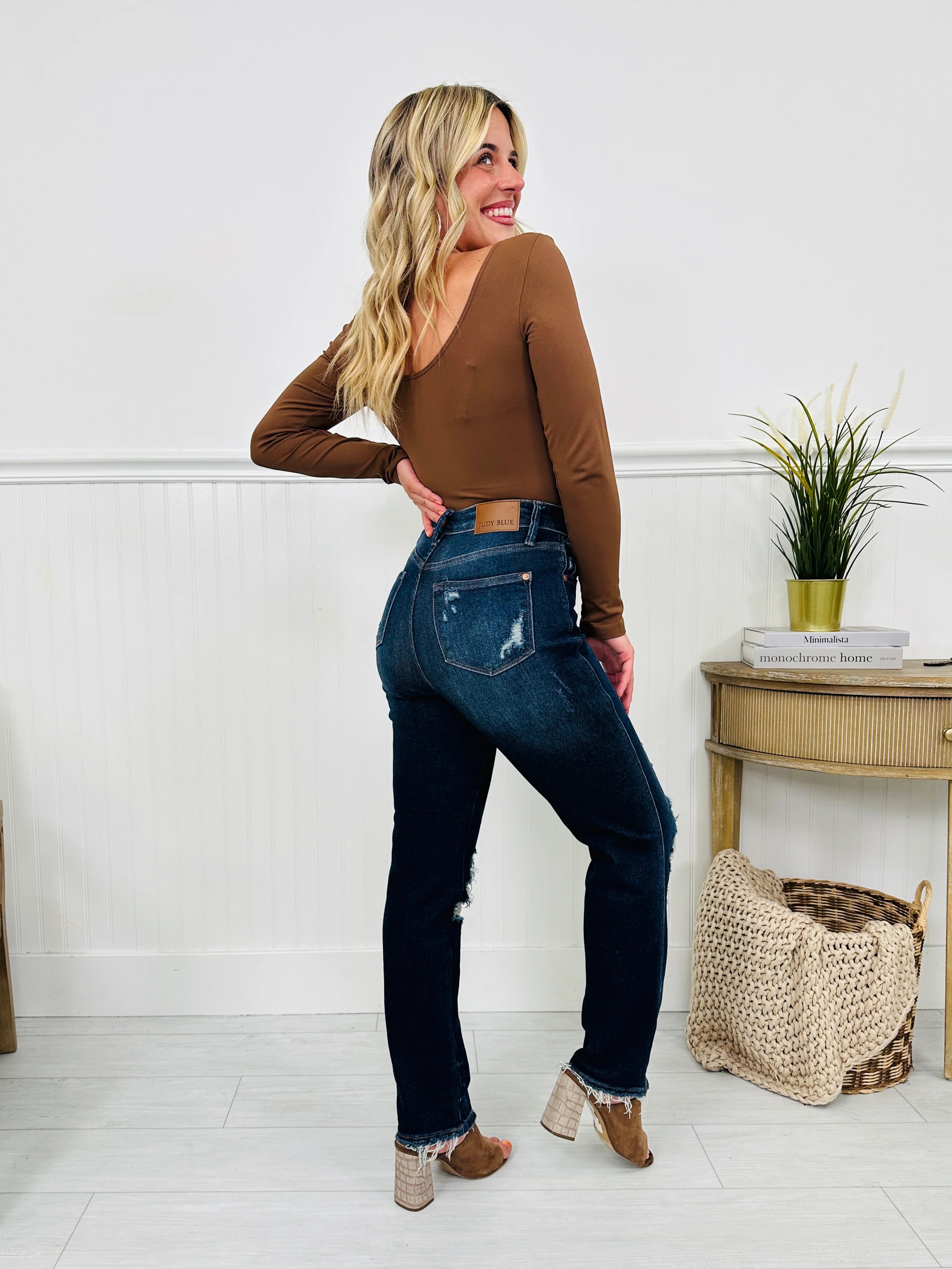 Judy Blue On Top Of The Trend Straight Jeans