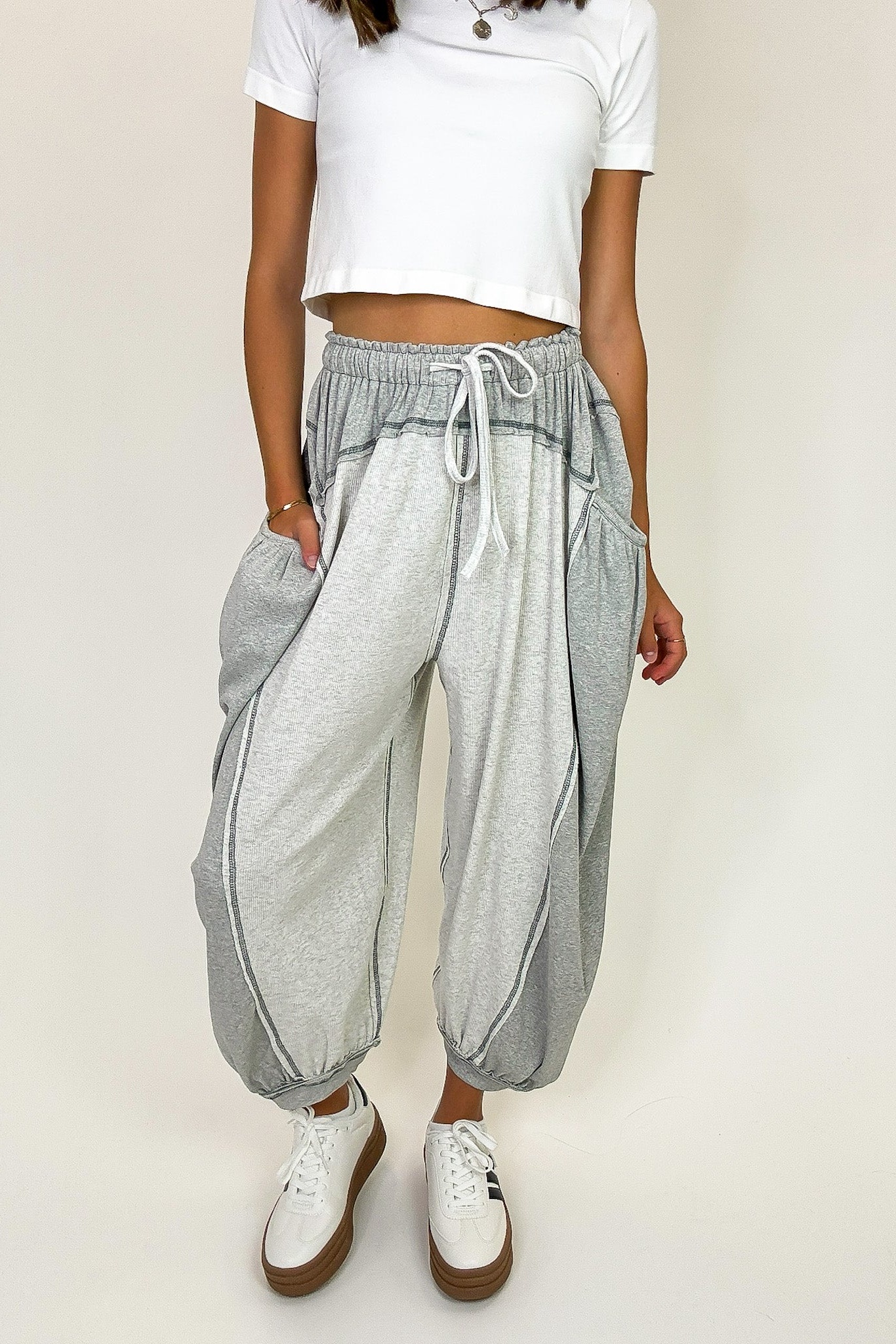 Contrast Ease Flowy Lounge Pants