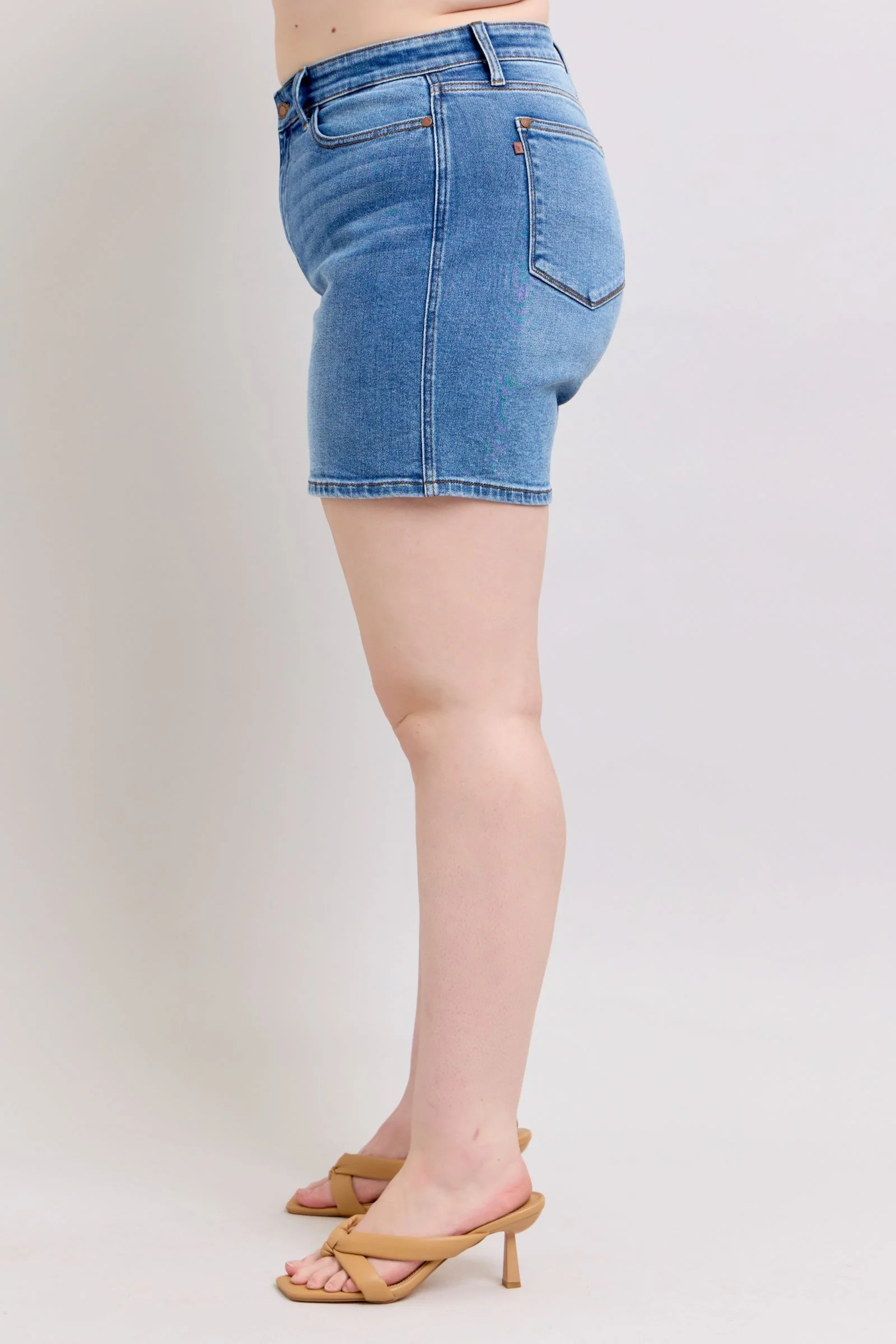 2 Button Denim Shorts with Pockets