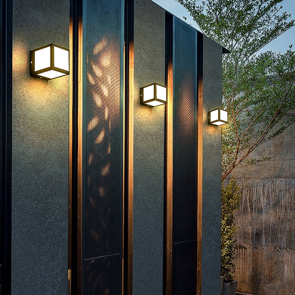 Modern Minimalist Solar Outdoor Waterproof LED Wall Light for Courtyard Balcony Aisle