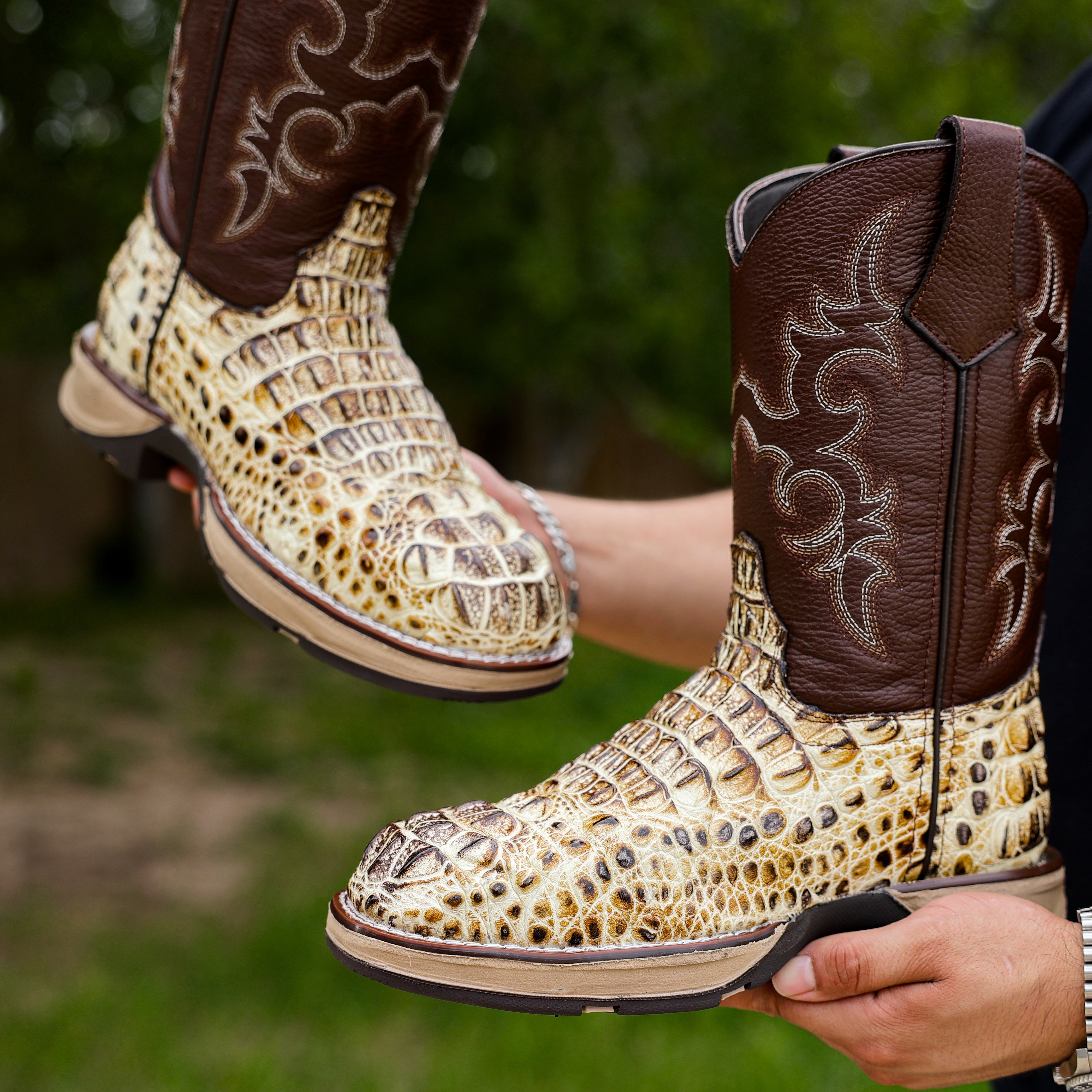 Bone Desert Caiman Neck Leather Boots With 3D Lightweight Sole - Composite Toe