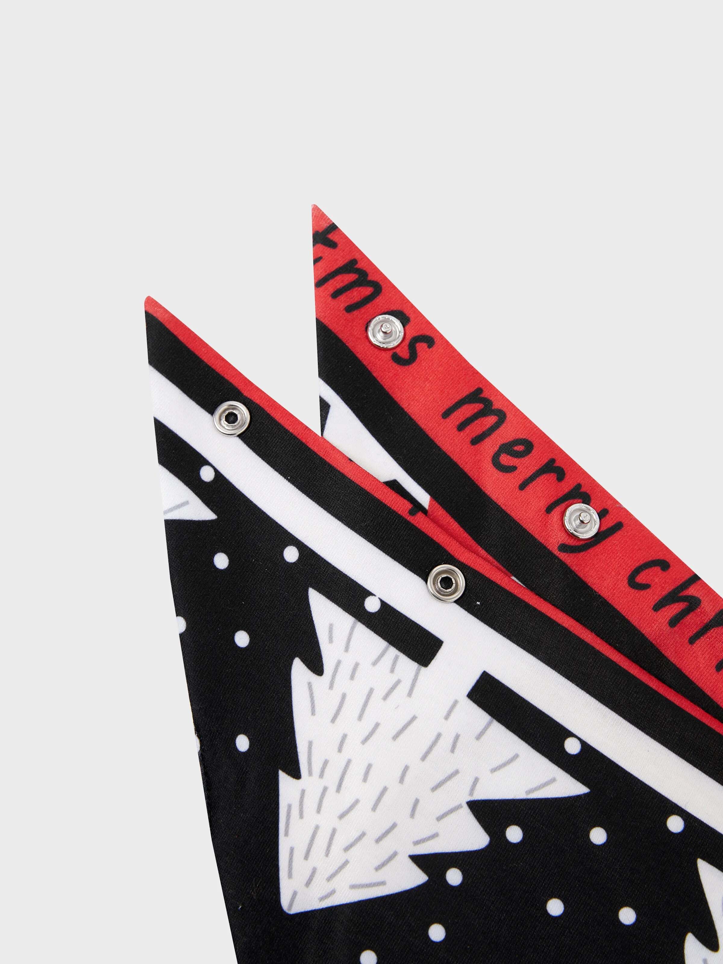 Christmas Tree Snowflake and Letters Print Grey Family Matching Long-sleeve Pajamas Sets with Christmas Socks Grey