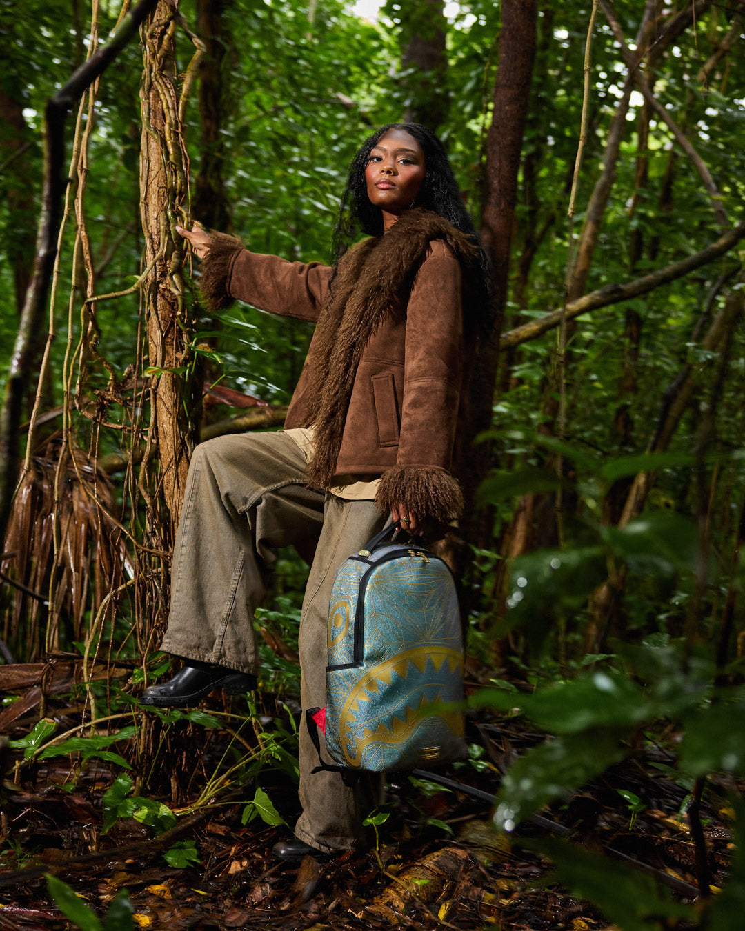 FOUNDATION CRYSTAL IRIDESCENT SHARK BACKPACK