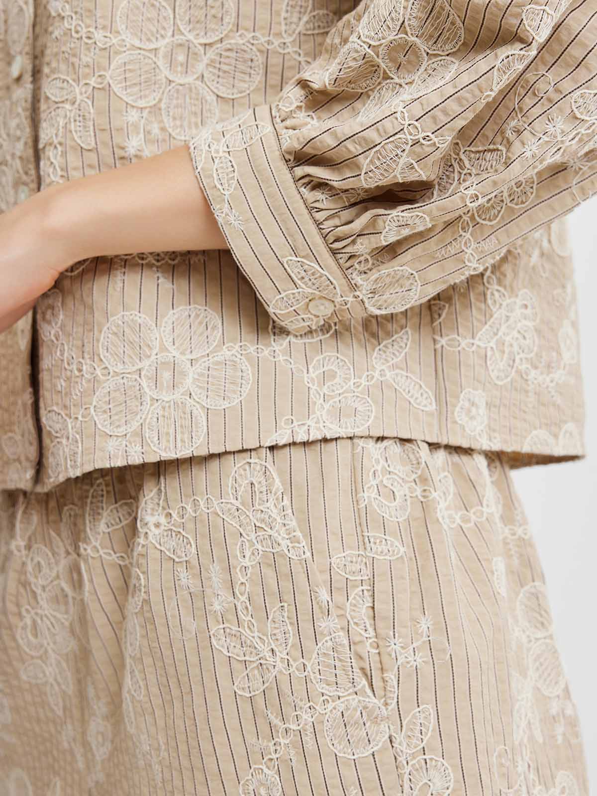 ASOBIO Stand-Collar Puff-Sleeve Shirt