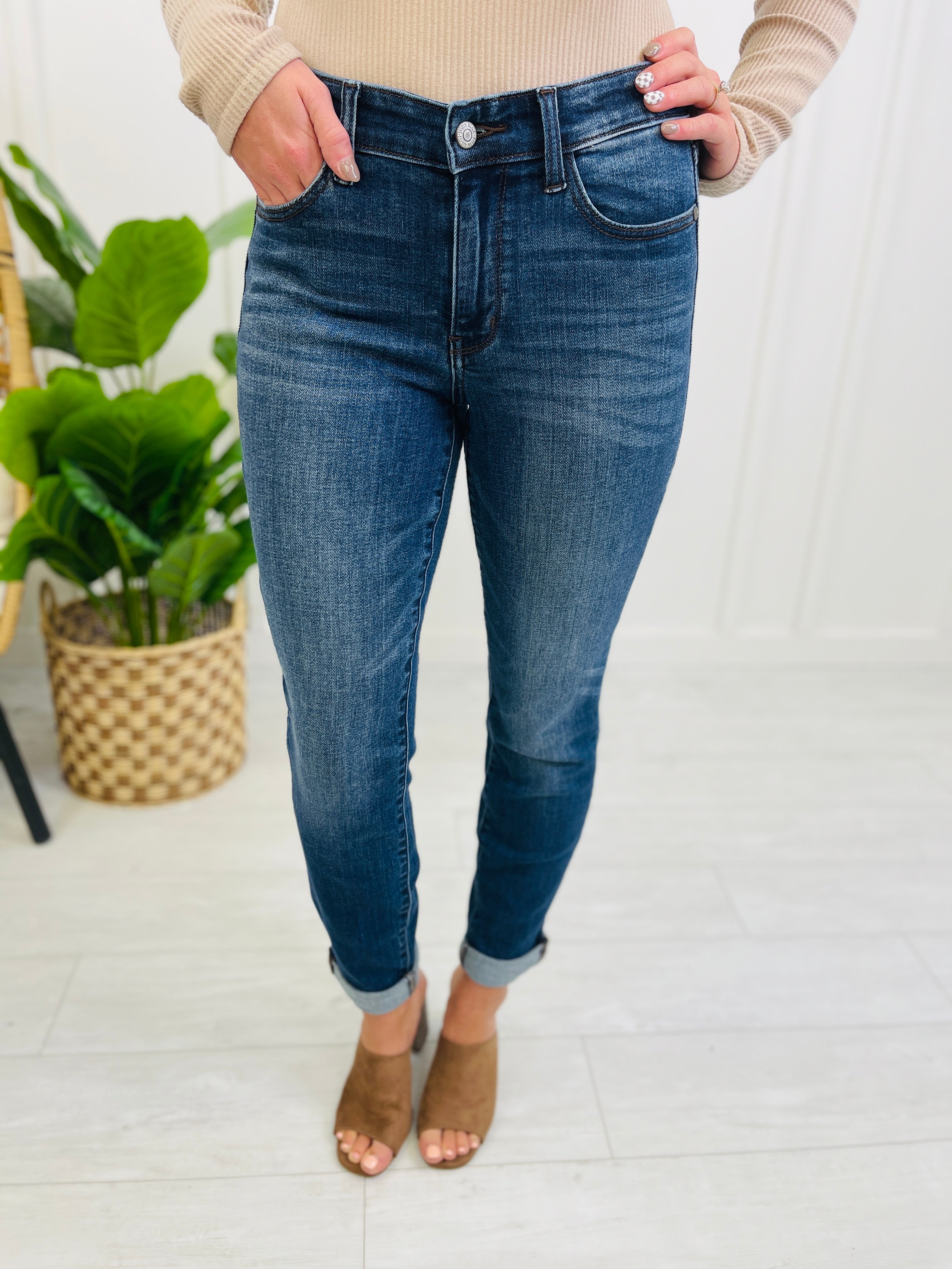 Judy Blue Plus/Reg Simply Perfect Non Distressed Slim Fit Jeans