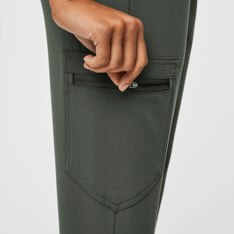 Stretch Scrub Top & Jogger Scrub Pants Set