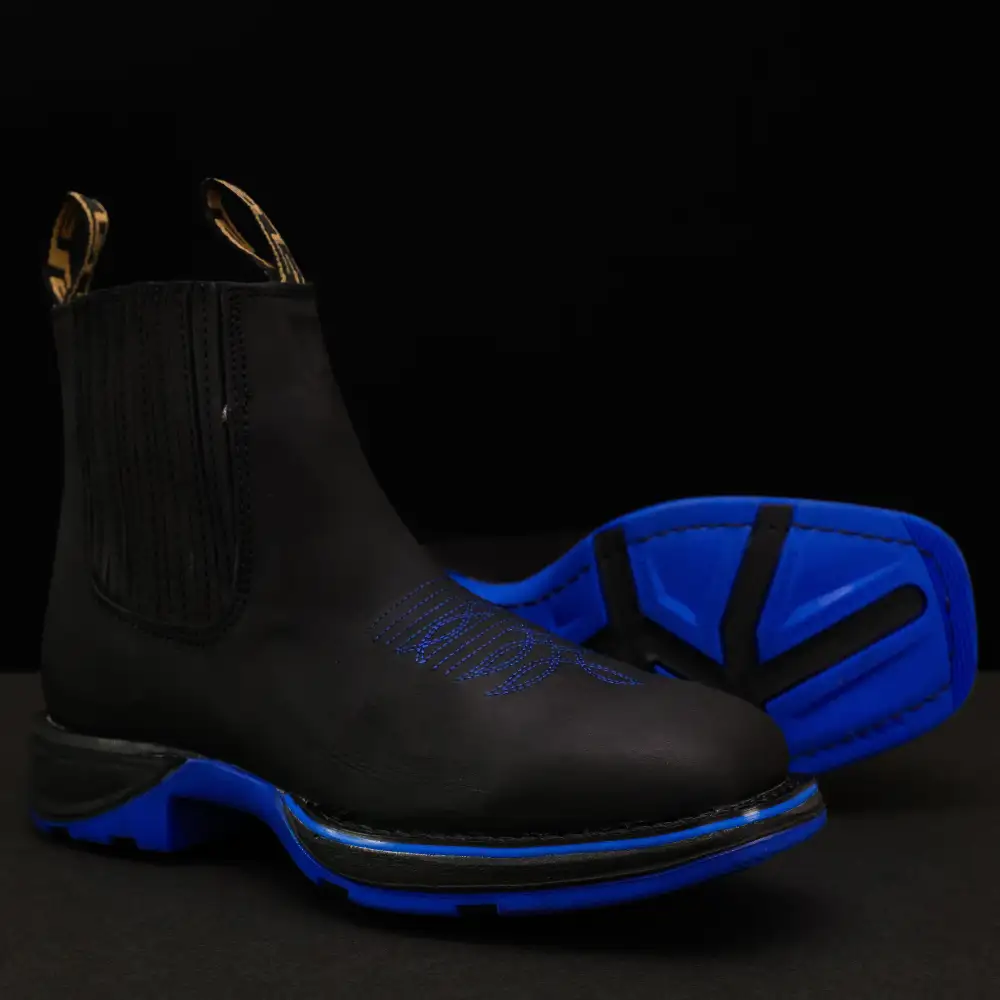 Black Leather Botin With Lightweight Soles - Square Toe