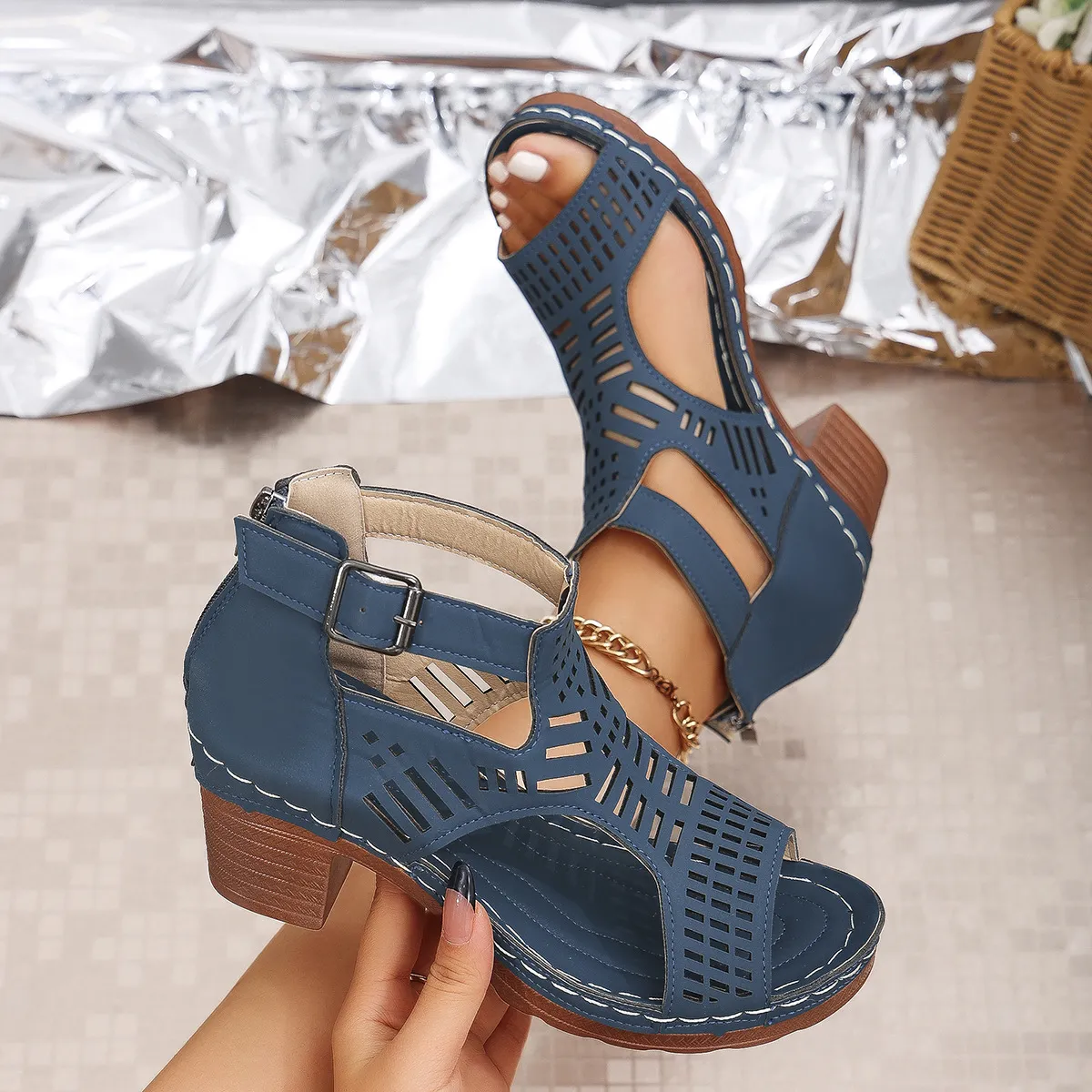 Open Toe Block Heel Sandals (2 color options)