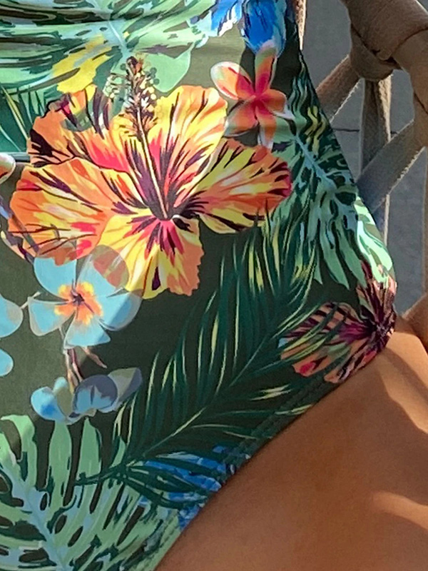 Underwire Split Joint Floral Spaghetti Neck One Piece Swimsuit