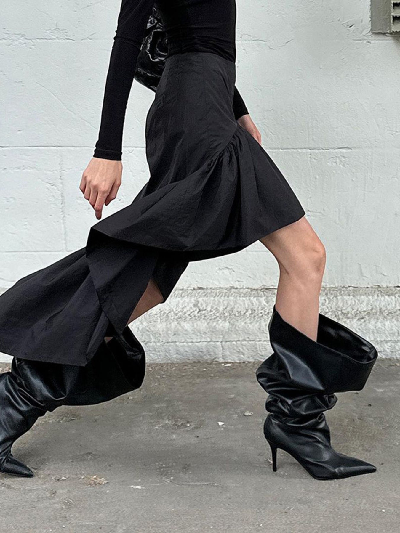 Asymmetrical Ruffle Hem Midi Skirt