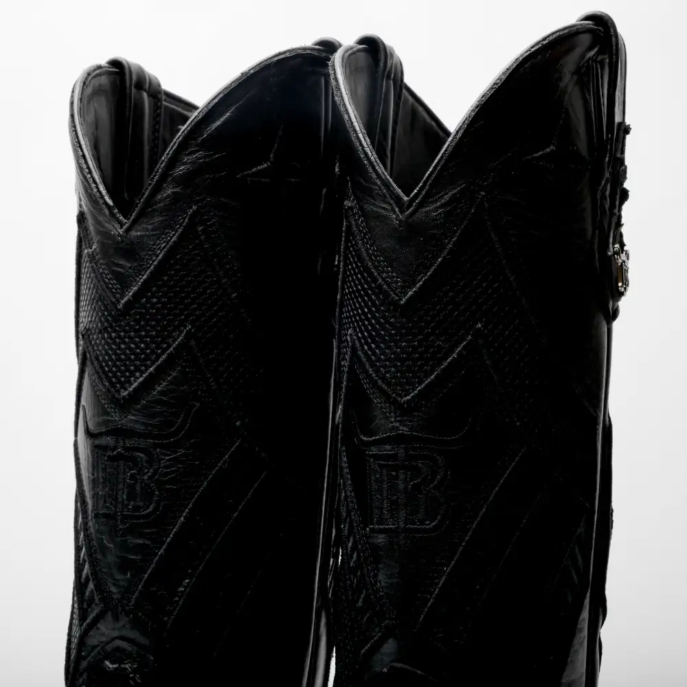 TOTAL BLACK Mini Pirarucu Leather Boots - Square Toe