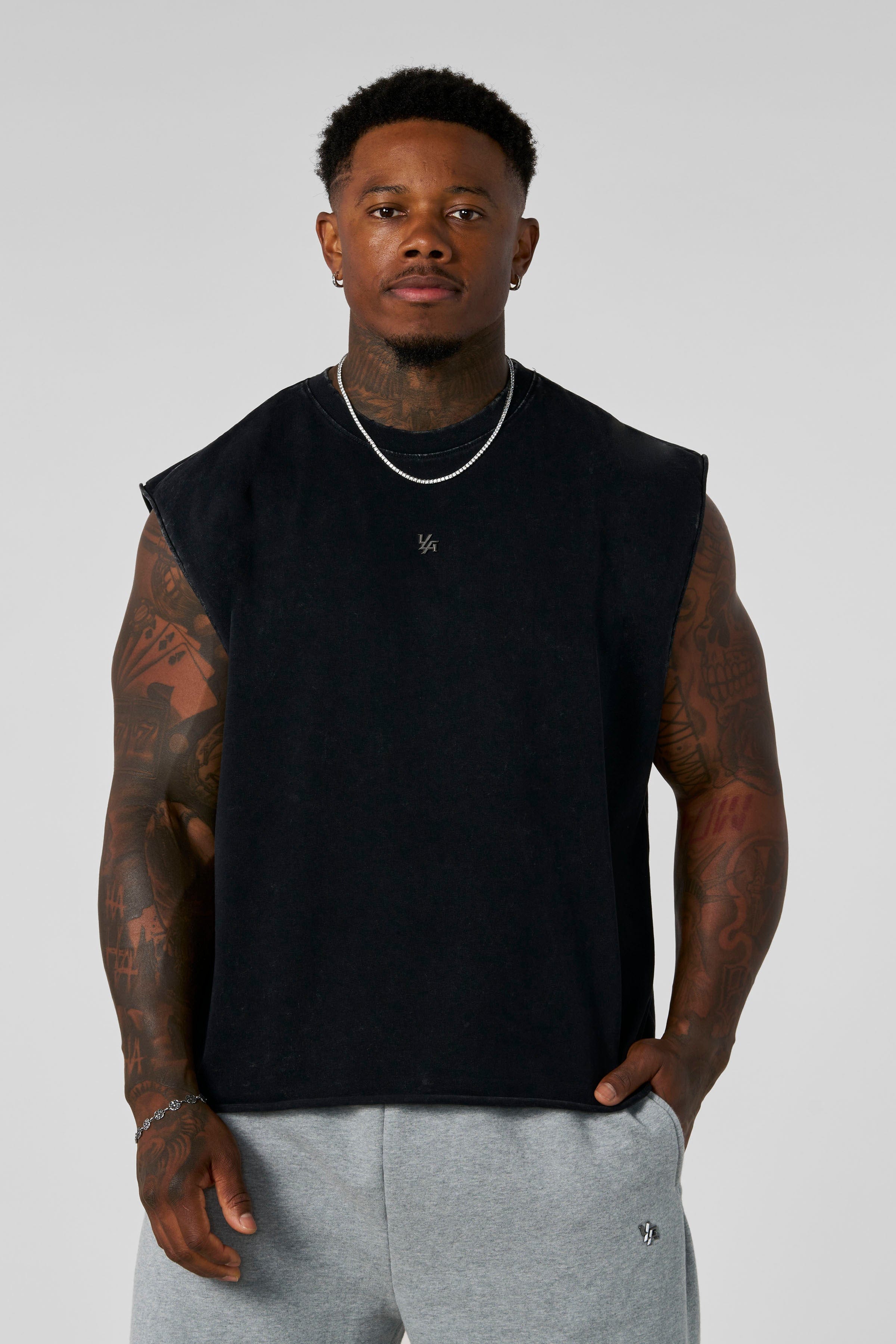 3035 - Elevated Essentials - Cut Offs