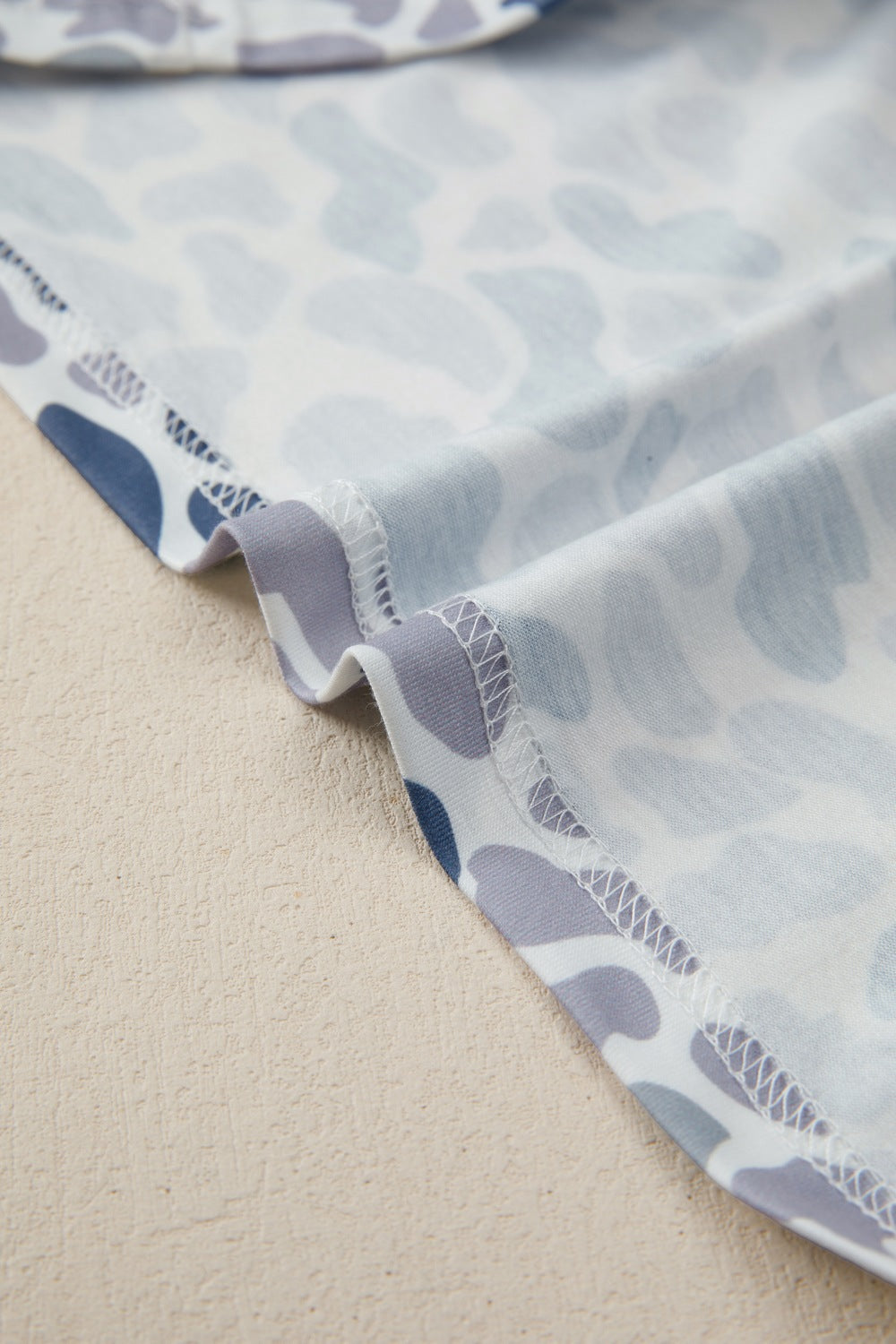 Camo Print V-Neck Pocket T-Shirt